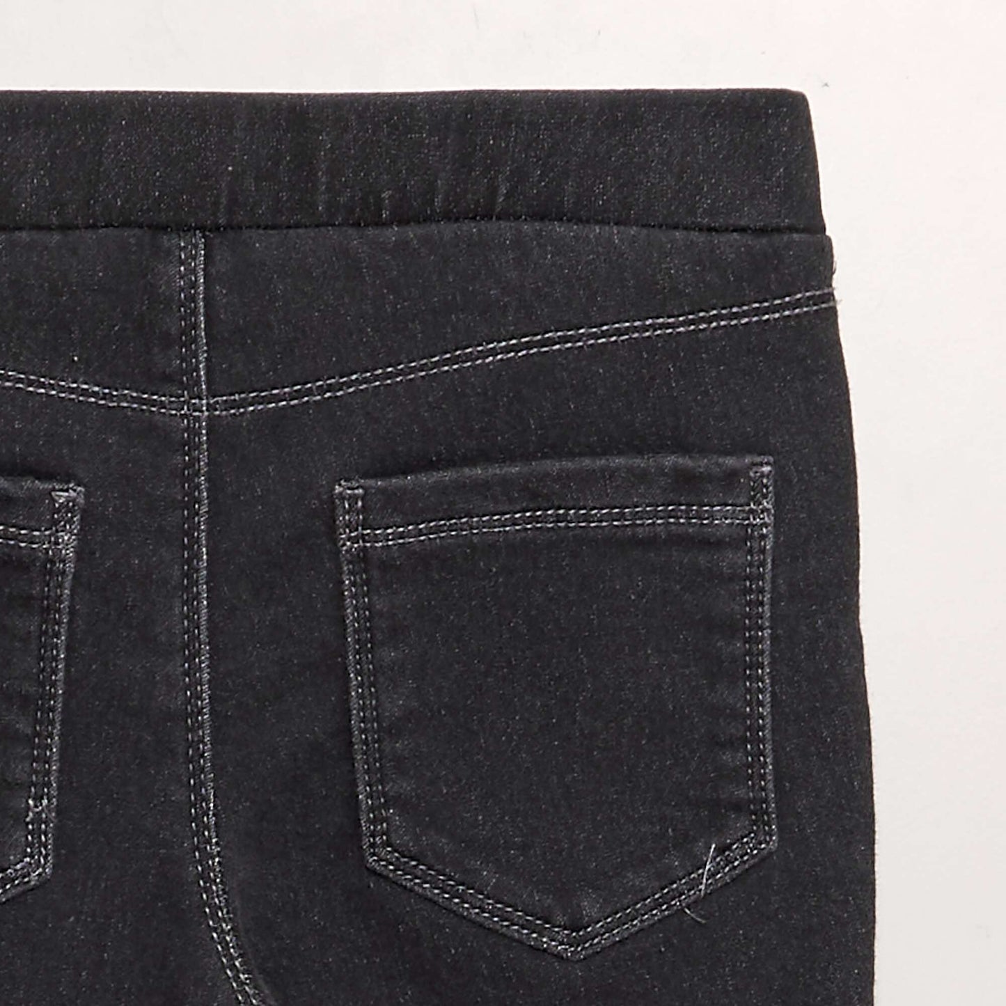 Jegging con cintura elástica NEGRO