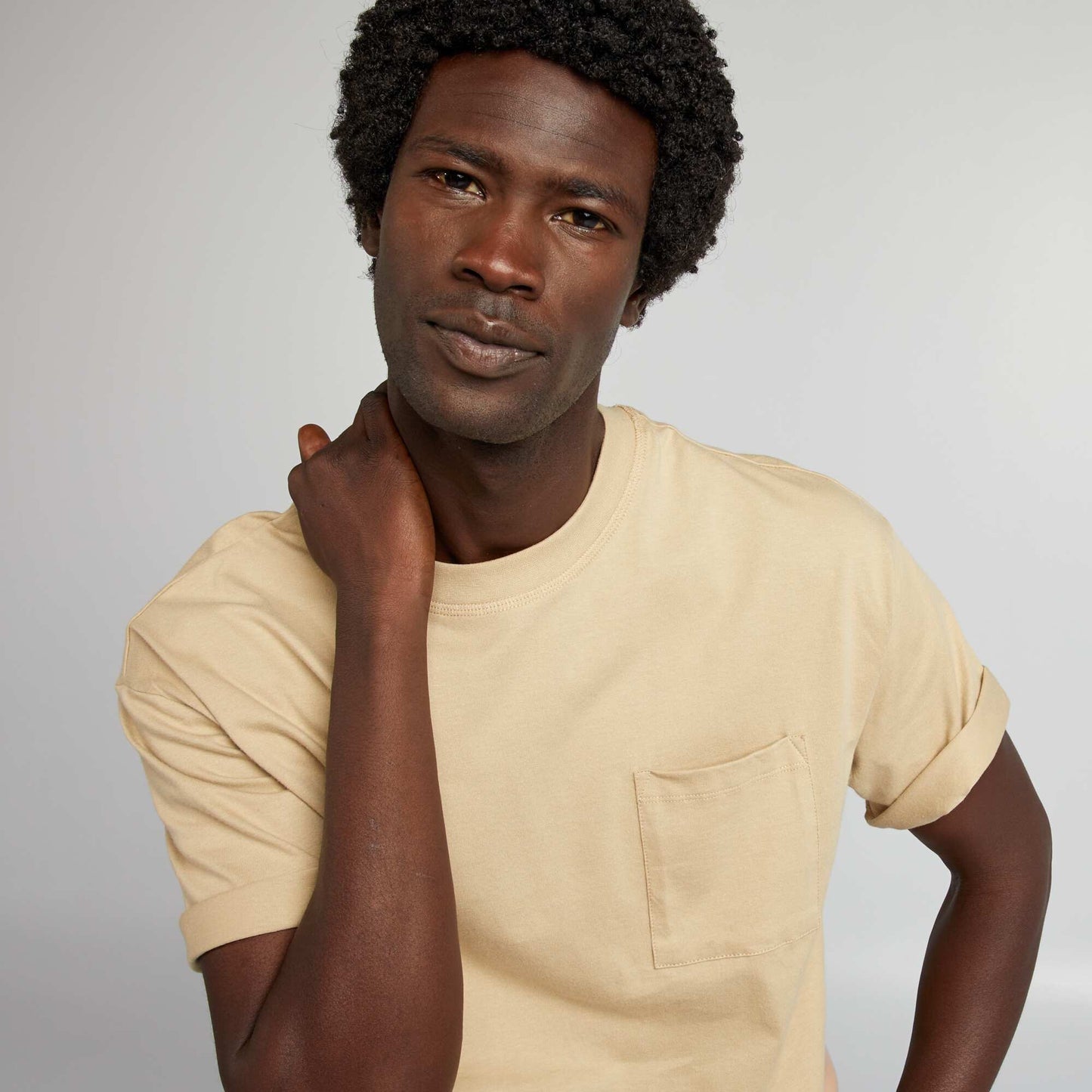 Camiseta lisa con corte ancho BEIGE