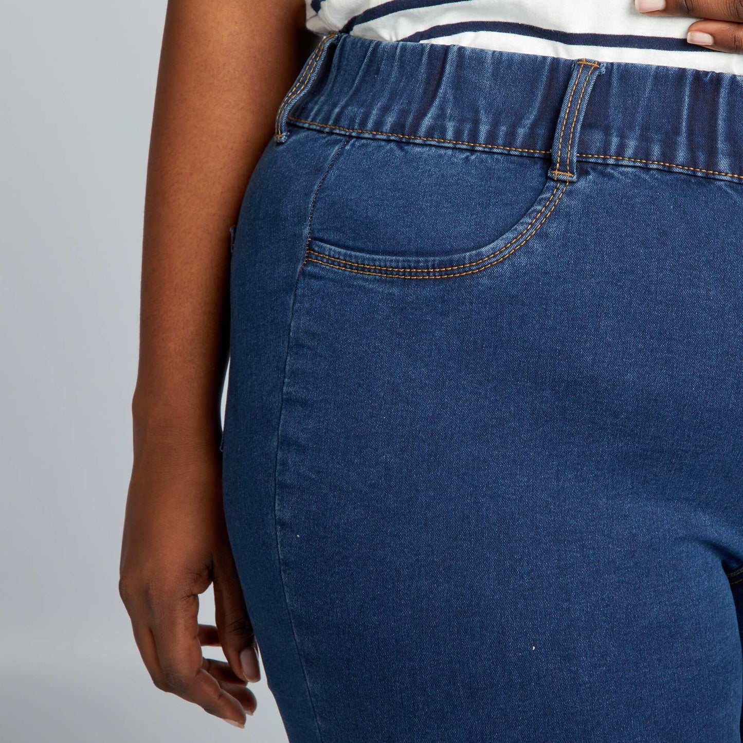 Jegging regular elástico de tiro alto AZUL