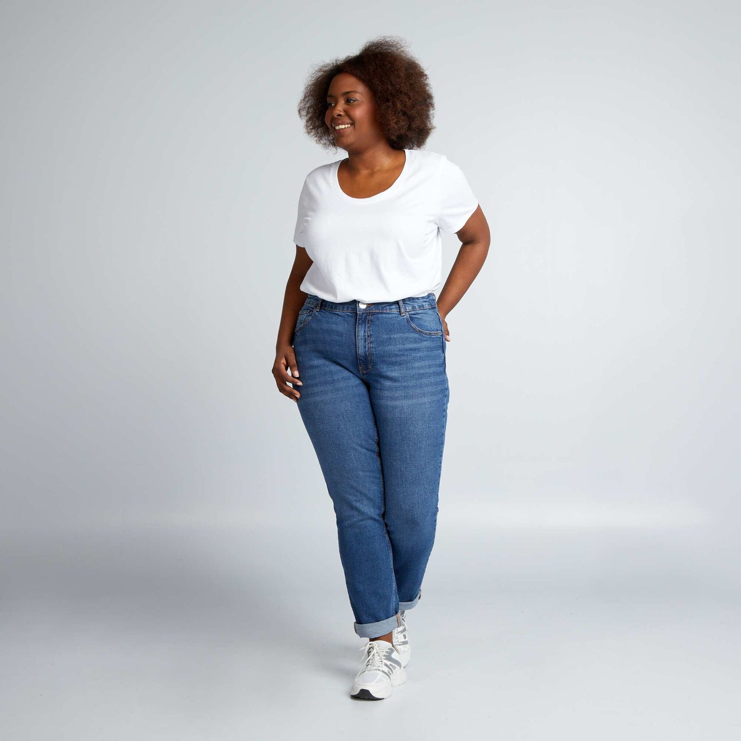 Jean regular con 5 bolsillos L30 AZUL