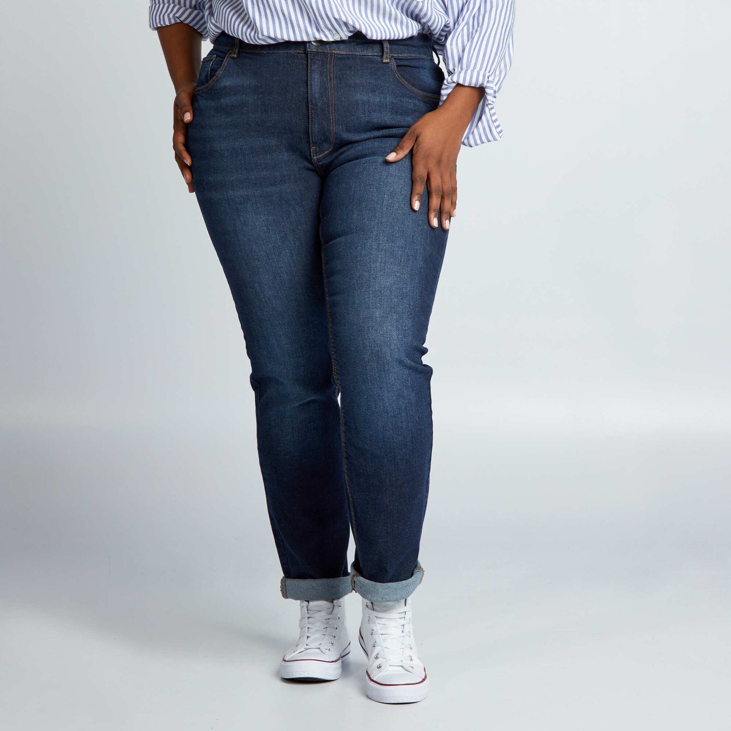 Jean regular con 5 bolsillos L30 AZUL
