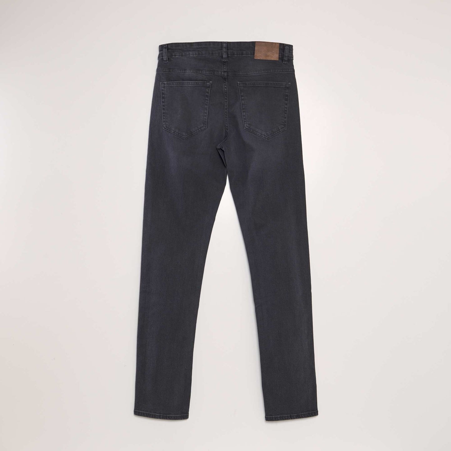 Jean slim con 5 bolsillos - L34 GRIS