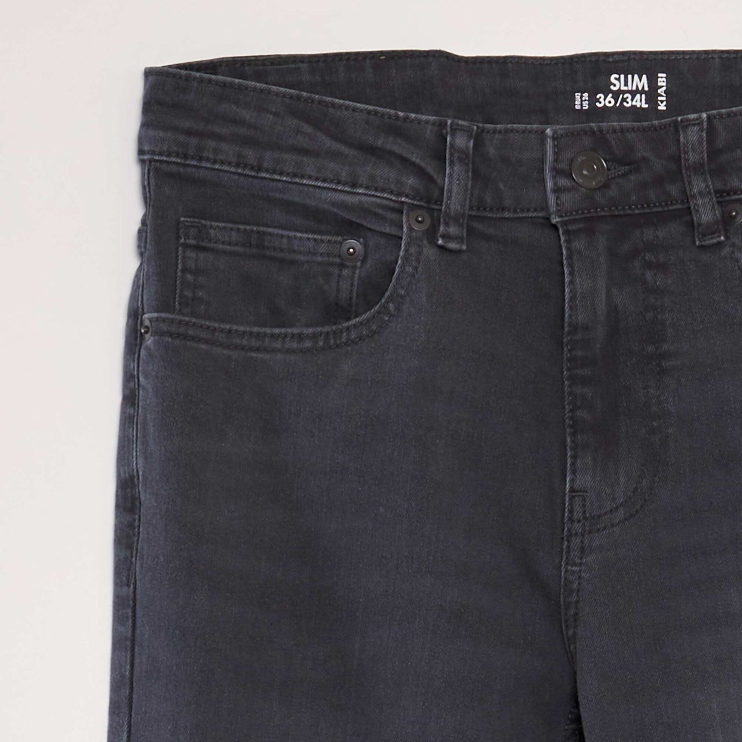 Jean slim con 5 bolsillos - L34 GRIS