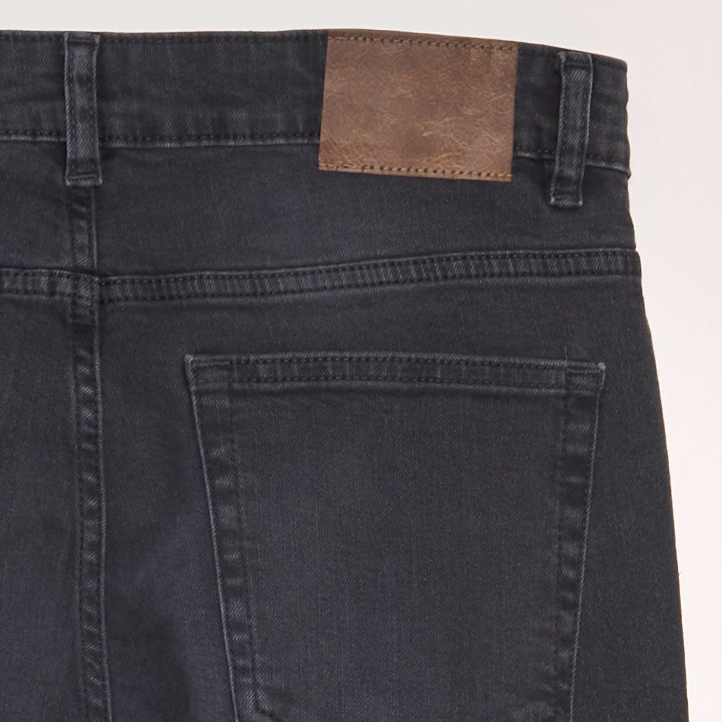 Jean slim con 5 bolsillos - L34 GRIS