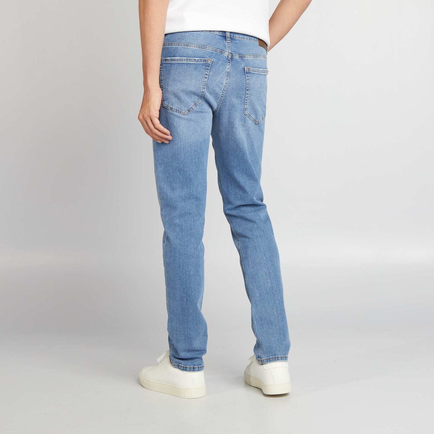 Jean slim con 5 bolsillos - L34 AZUL