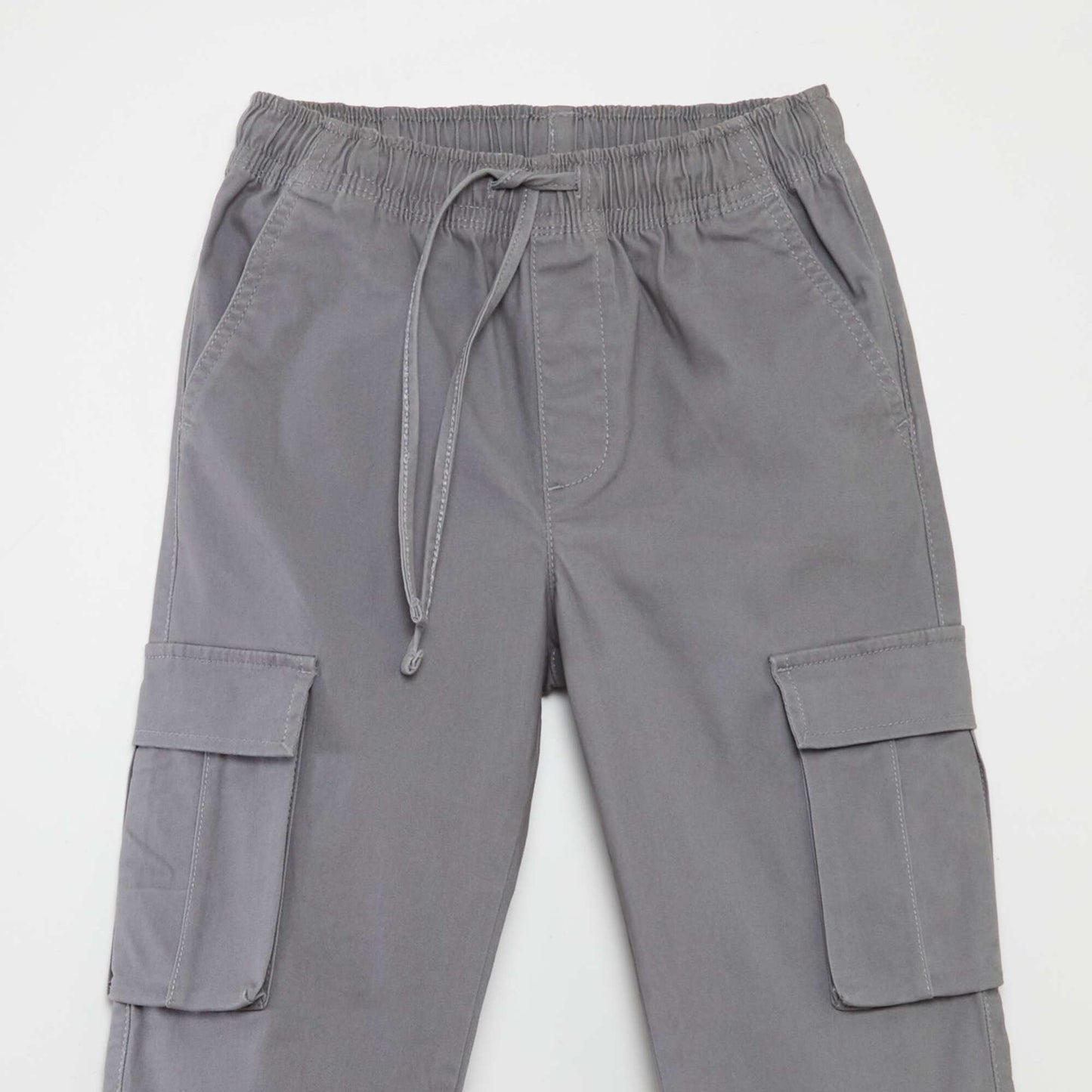 Pantalón elástico multibolsillos GRIS