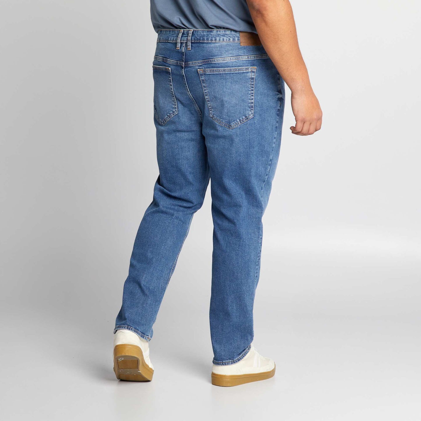 Jean slim con 5 bolsillos - L32 AZUL