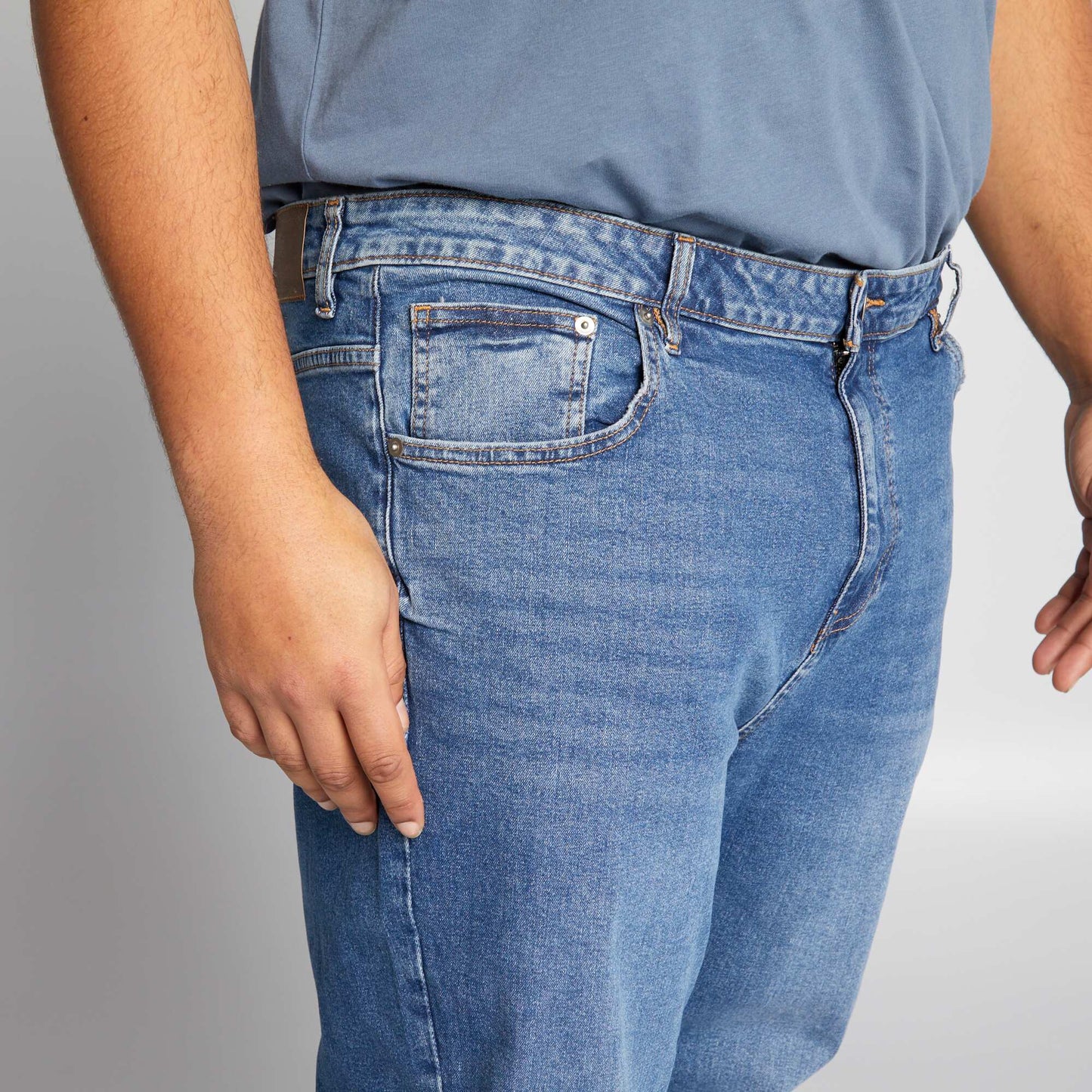 Jean slim con 5 bolsillos - L32 AZUL