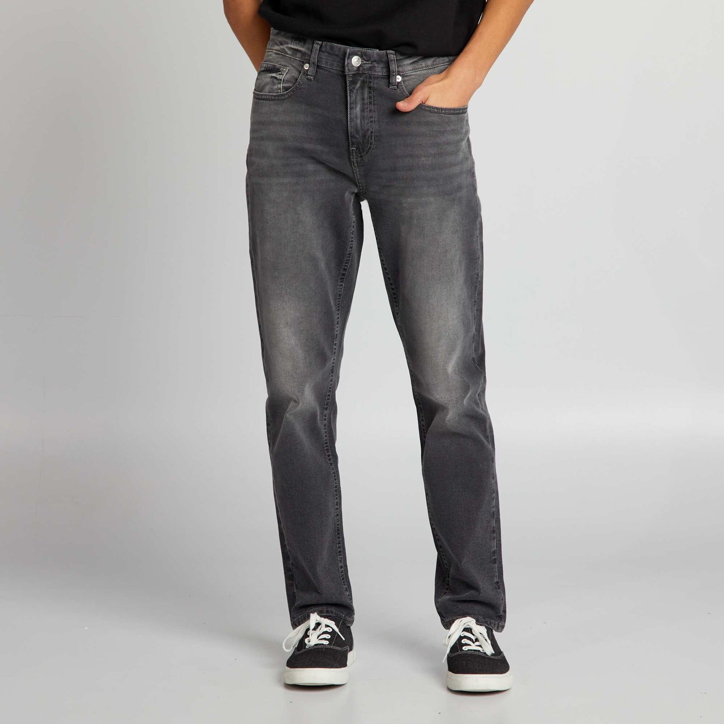 Jean slim con 5 bolsillos GRIS