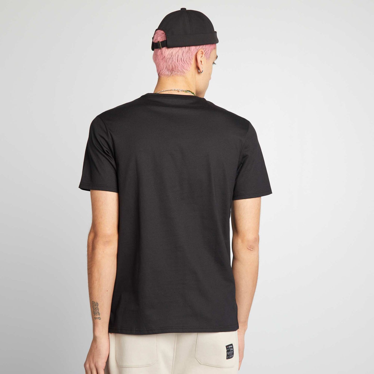 Camiseta básica NEGRO