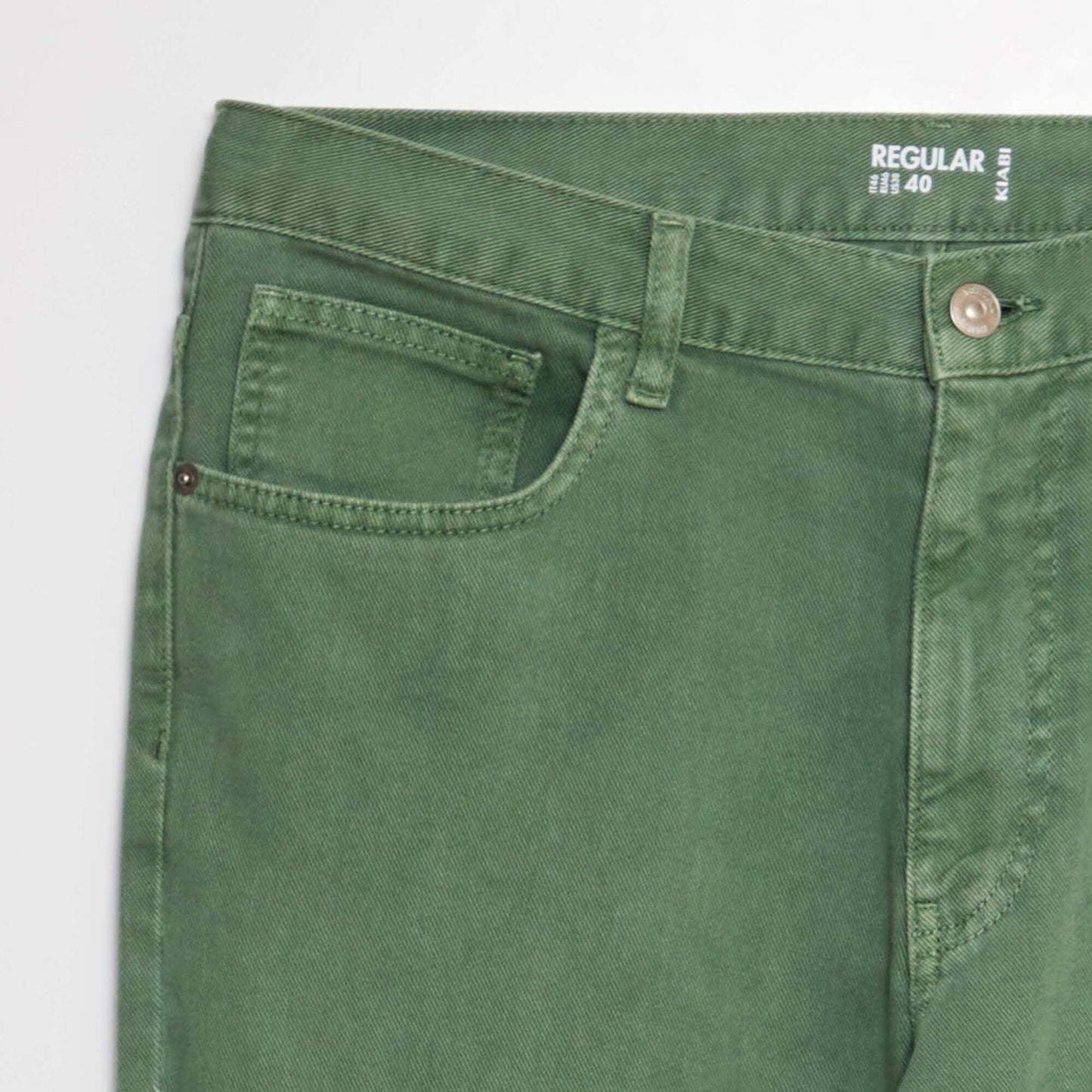 Jean con corte recto - L32 VERDE