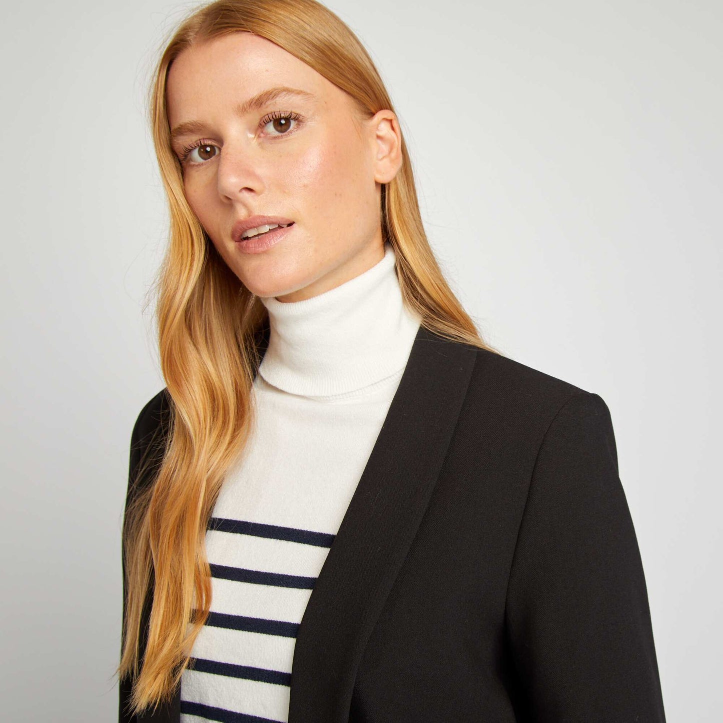 Chaqueta blazer largo medio NEGRO