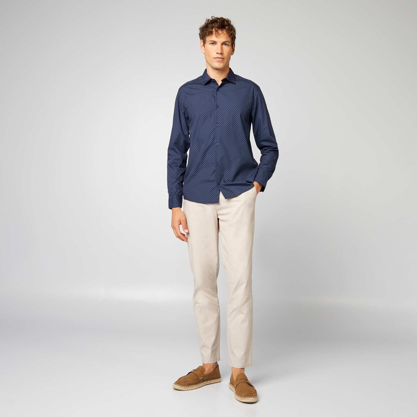 Camisa regular de lunares AZUL