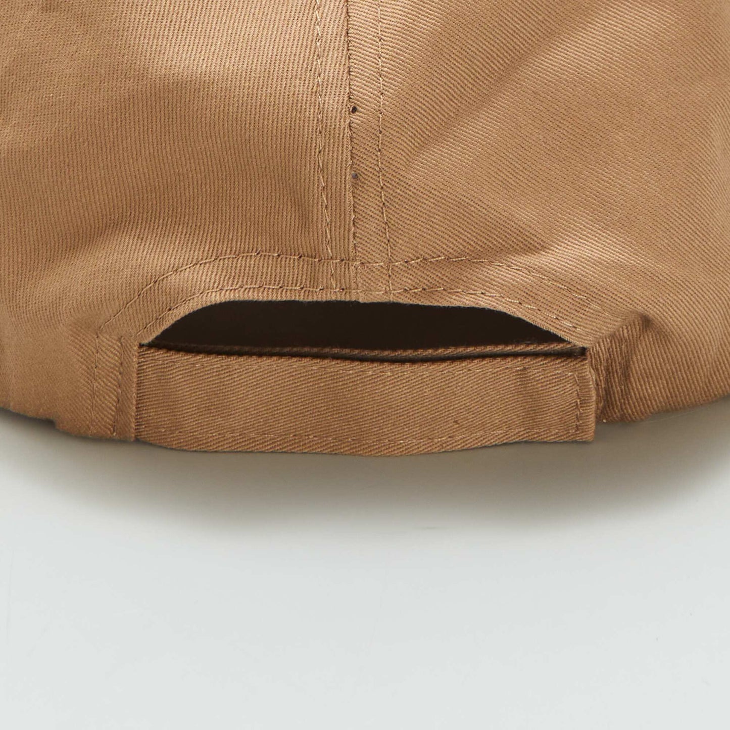 Gorra básica estilo baseball MARRON
