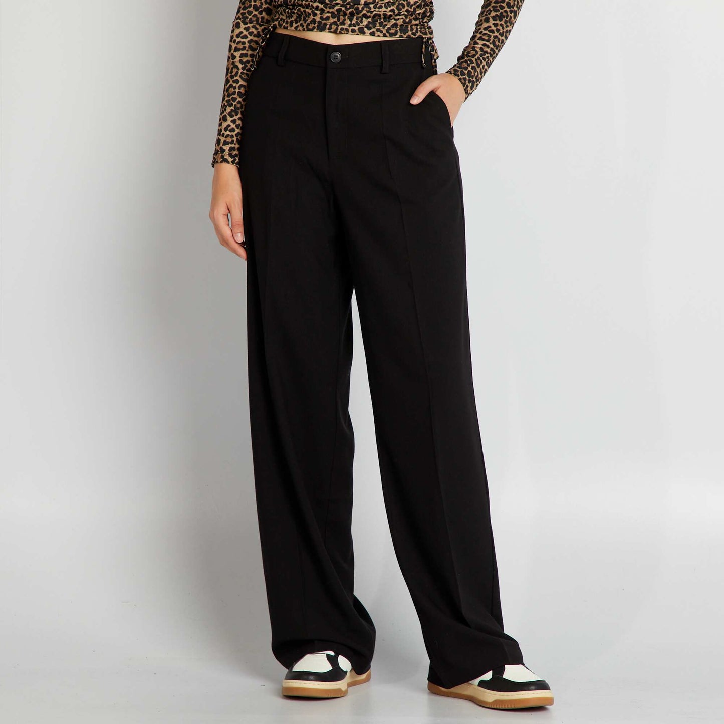 Pantalón ancho de rayas negro