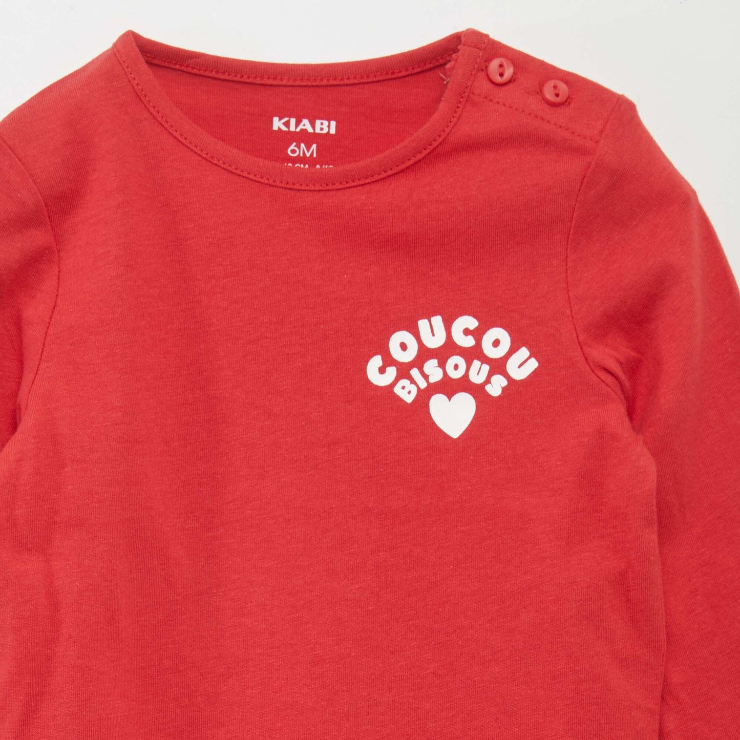 Camiseta con mensaje ROJO