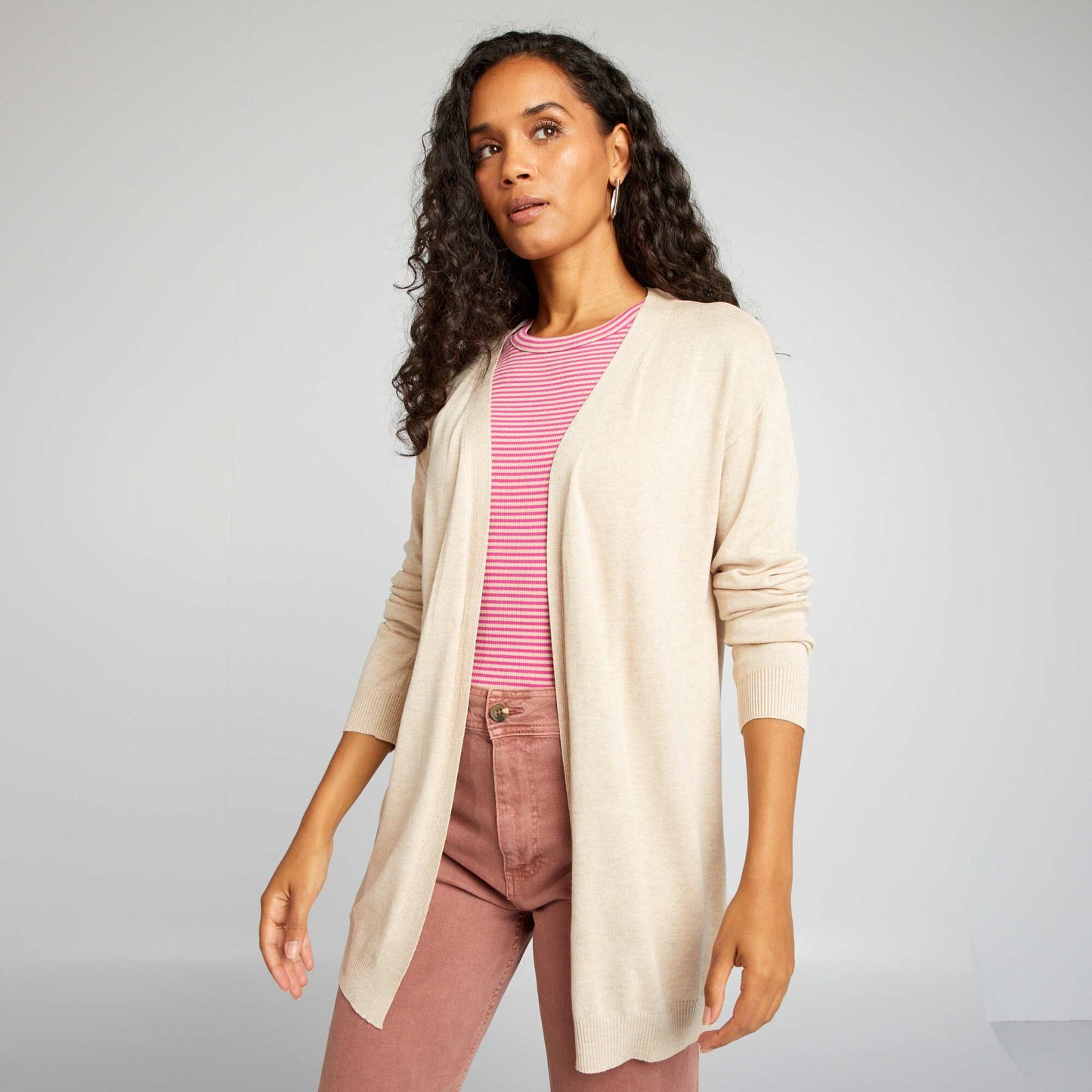 Chaqueta larga de punto fino BEIGE
