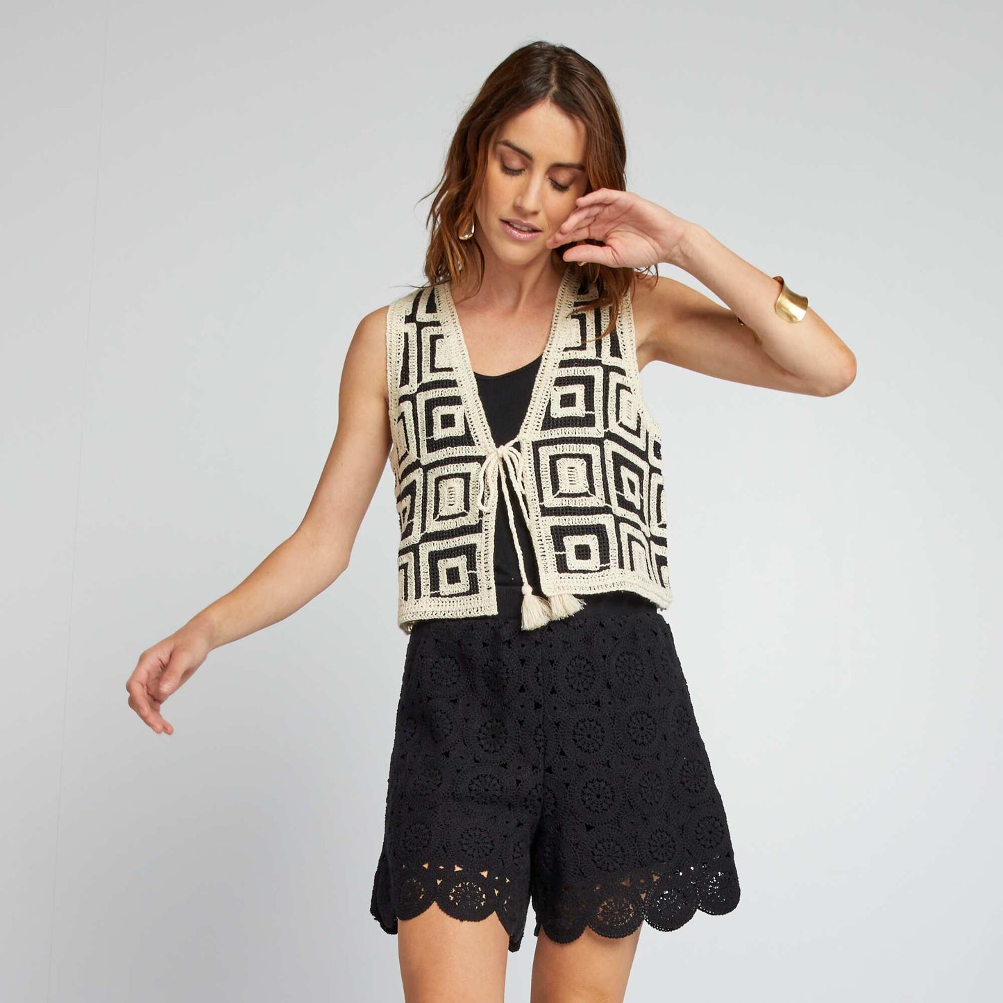 Short de macramé negro