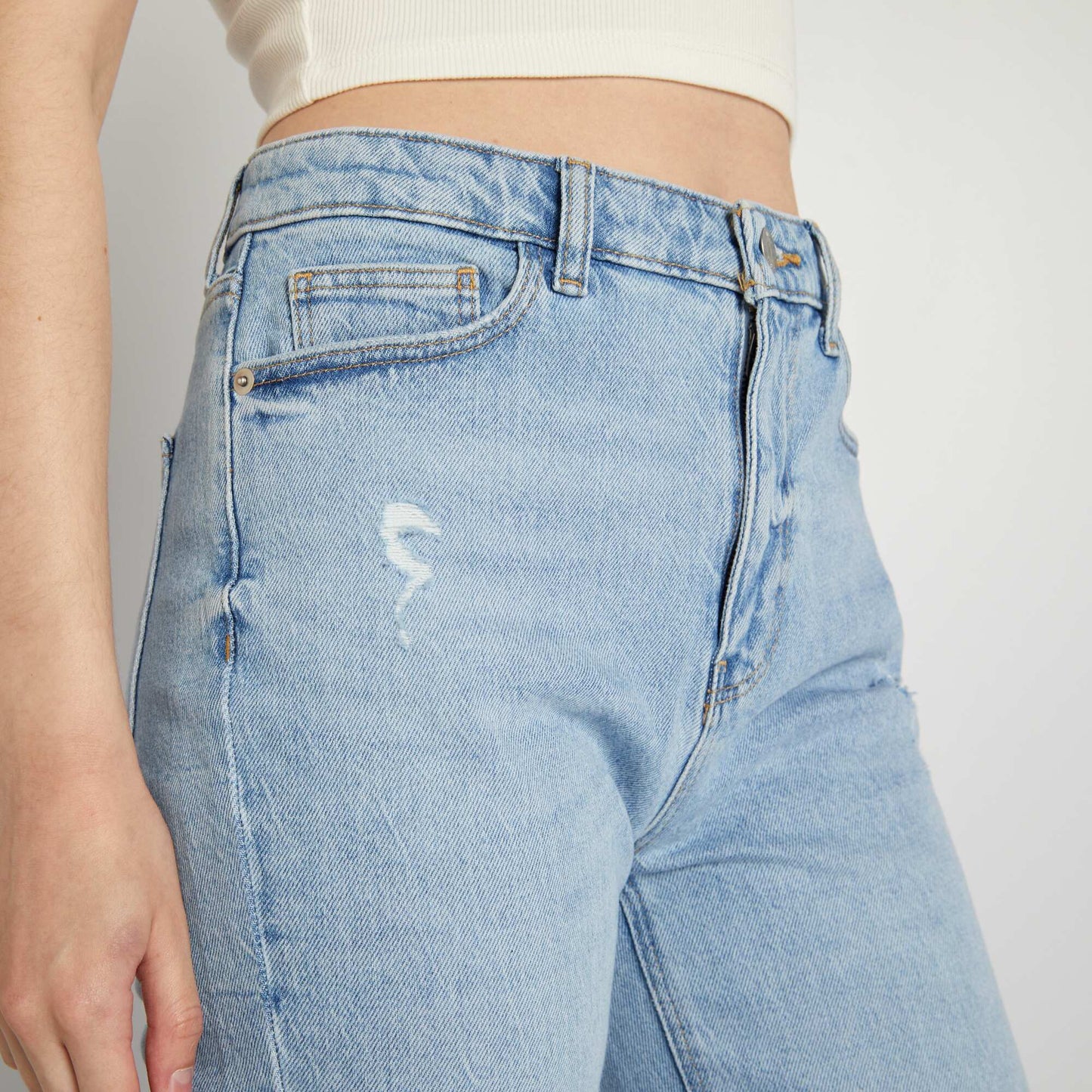 Jean slim de tiro alto con efecto desgastado AZUL
