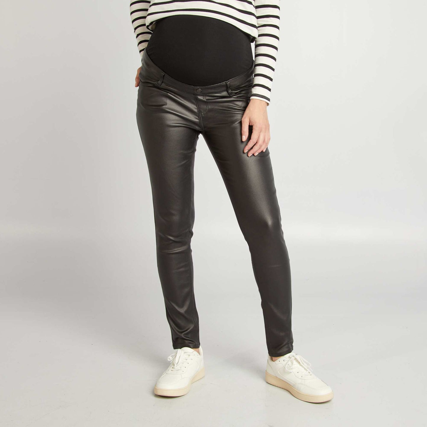 Pantalón maternidad con banda elástica negro