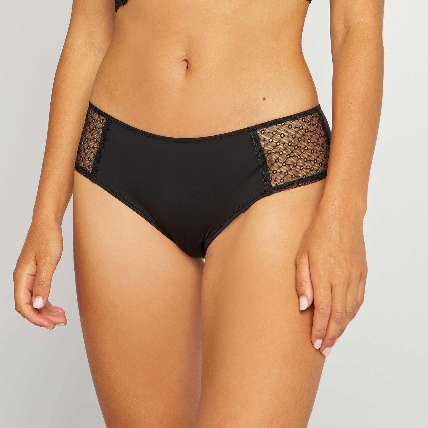 Culotte de microfibra y tul negro
