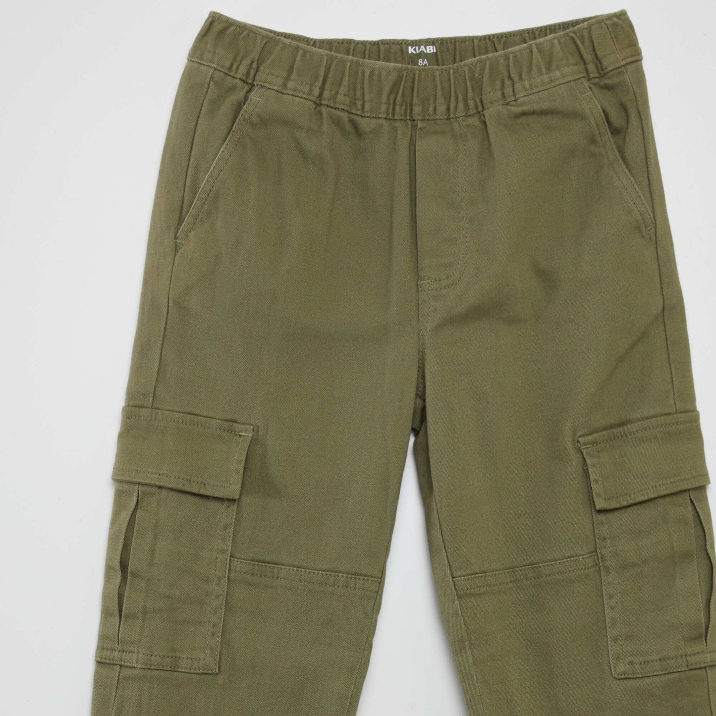 Pantalón multibolsillos con forro interior VERDE