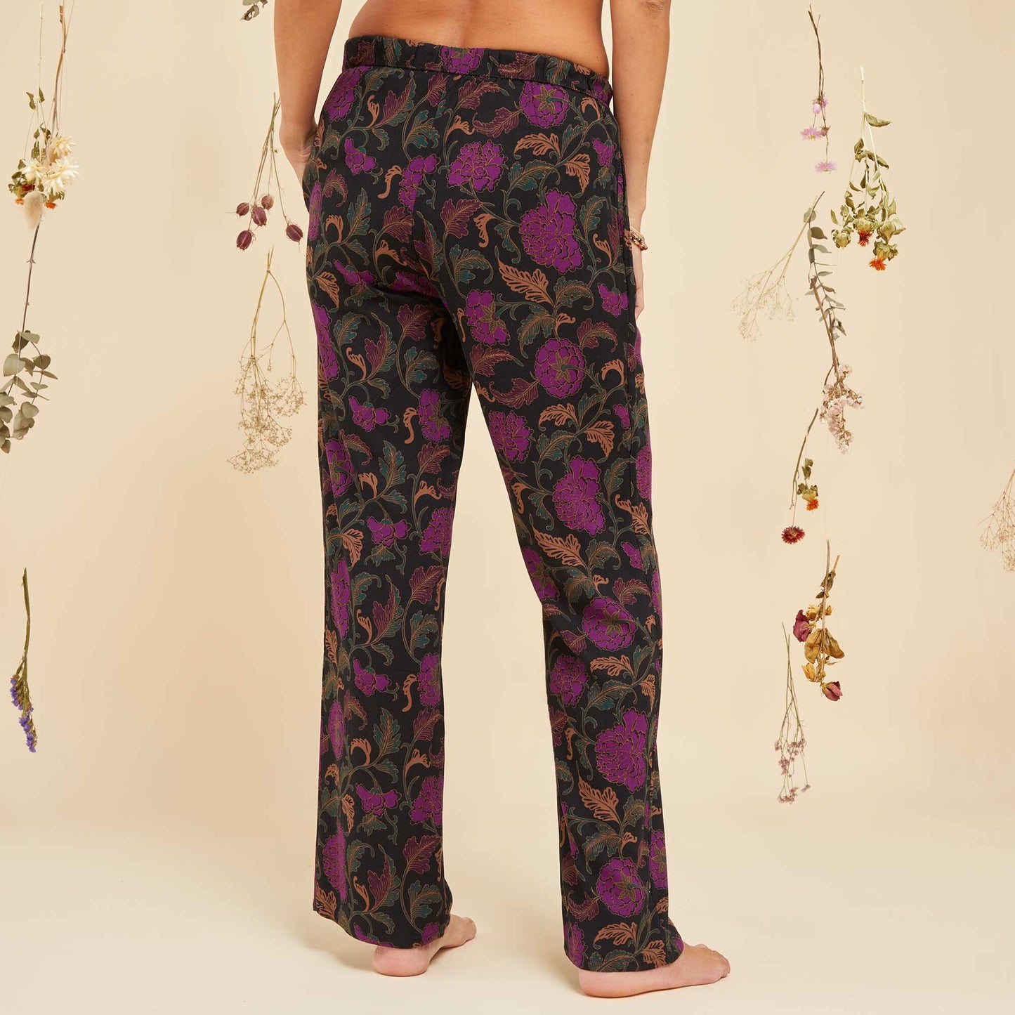 Pantalón de pijama con flores NEGRO