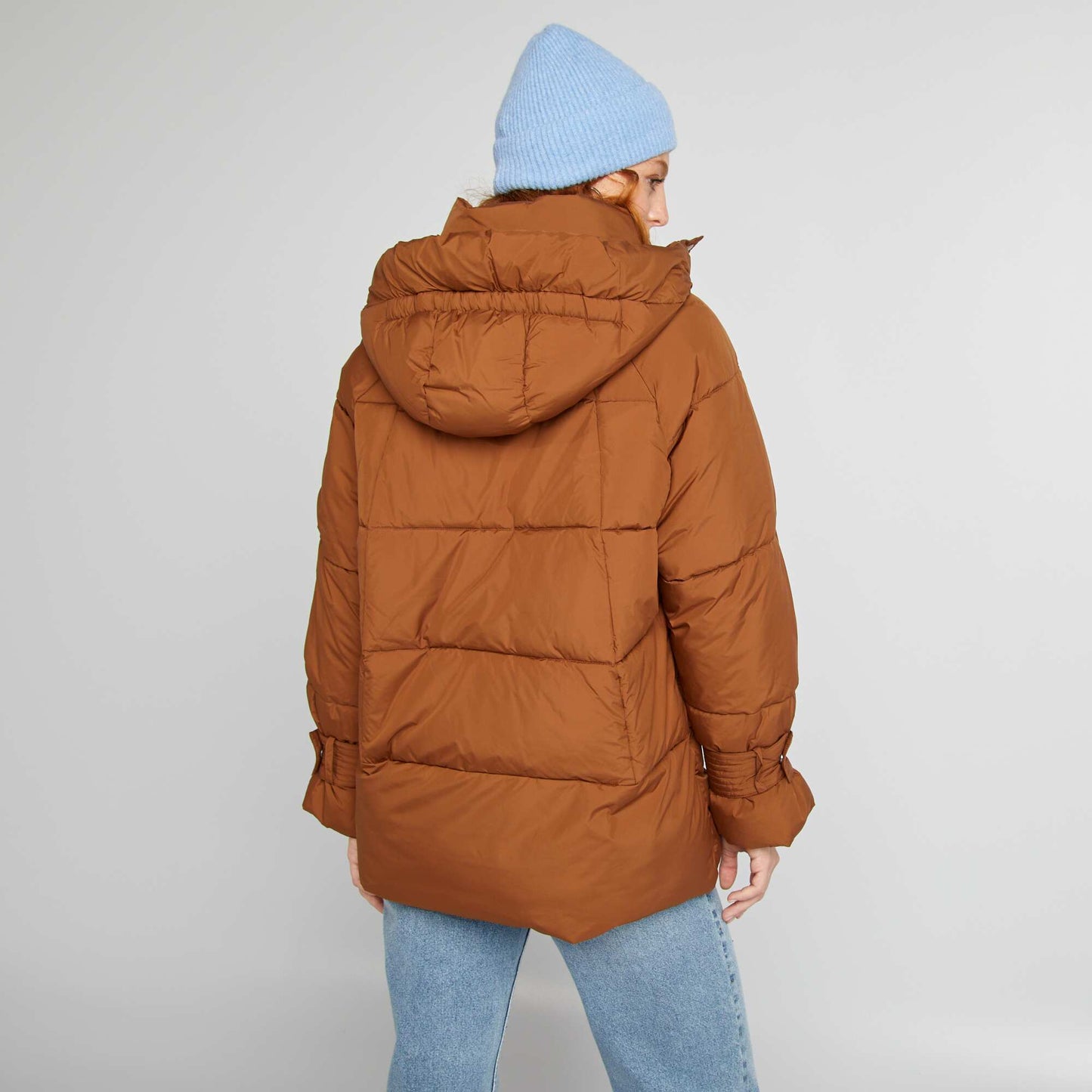 Campera midi acolchada marrón