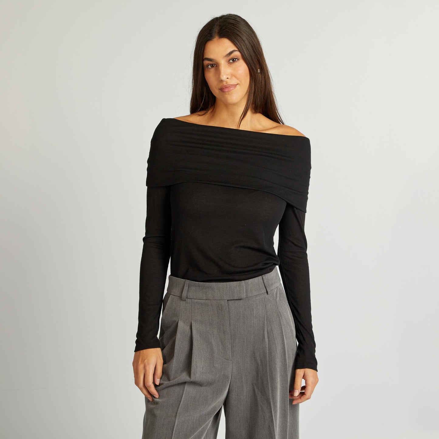 Camiseta con cuello bardot NEGRO