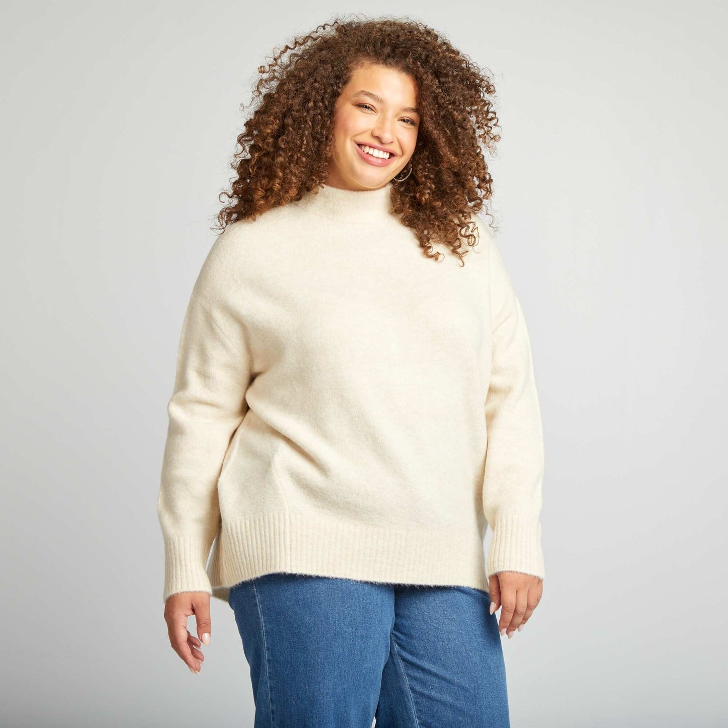 Sweater largo de punto suave BEIGE