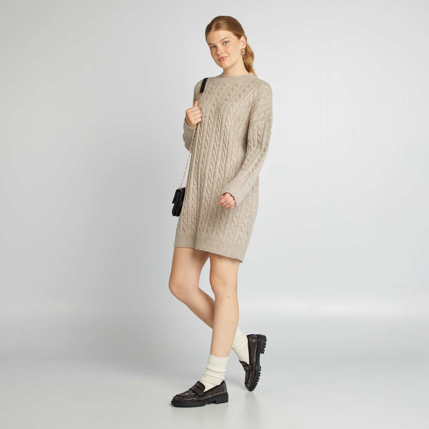Vestido tipo sweater de punto trenzado BEIGE