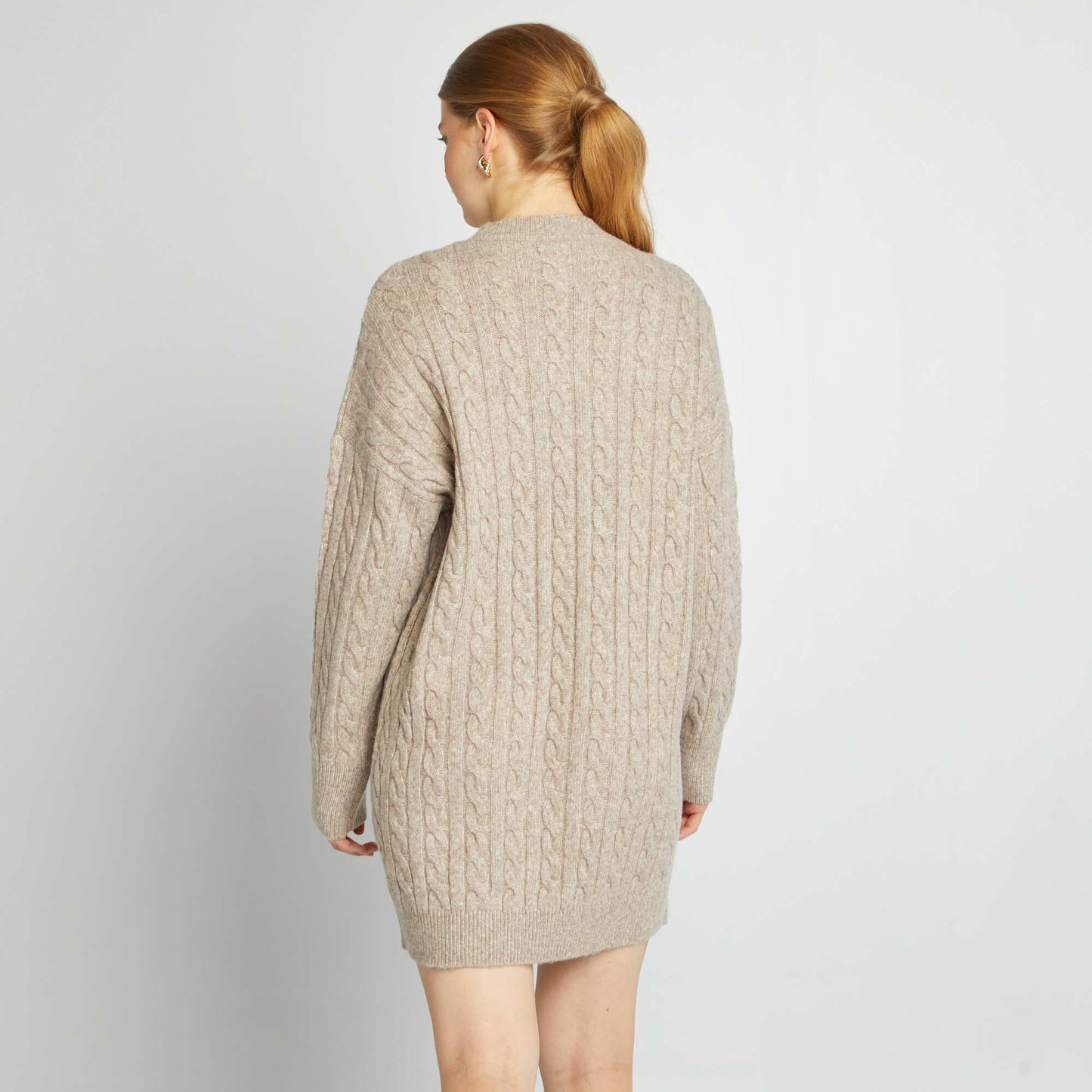 Vestido tipo sweater de punto trenzado BEIGE