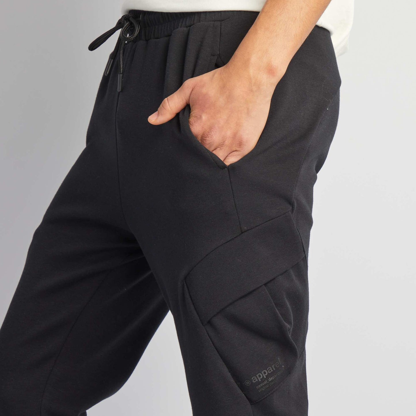 Pantalón de chándal multibolsillos NEGRO