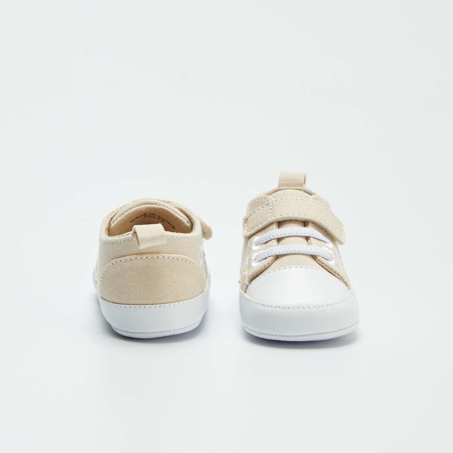 Zapatillas bajas de tela con velcros BEIGE