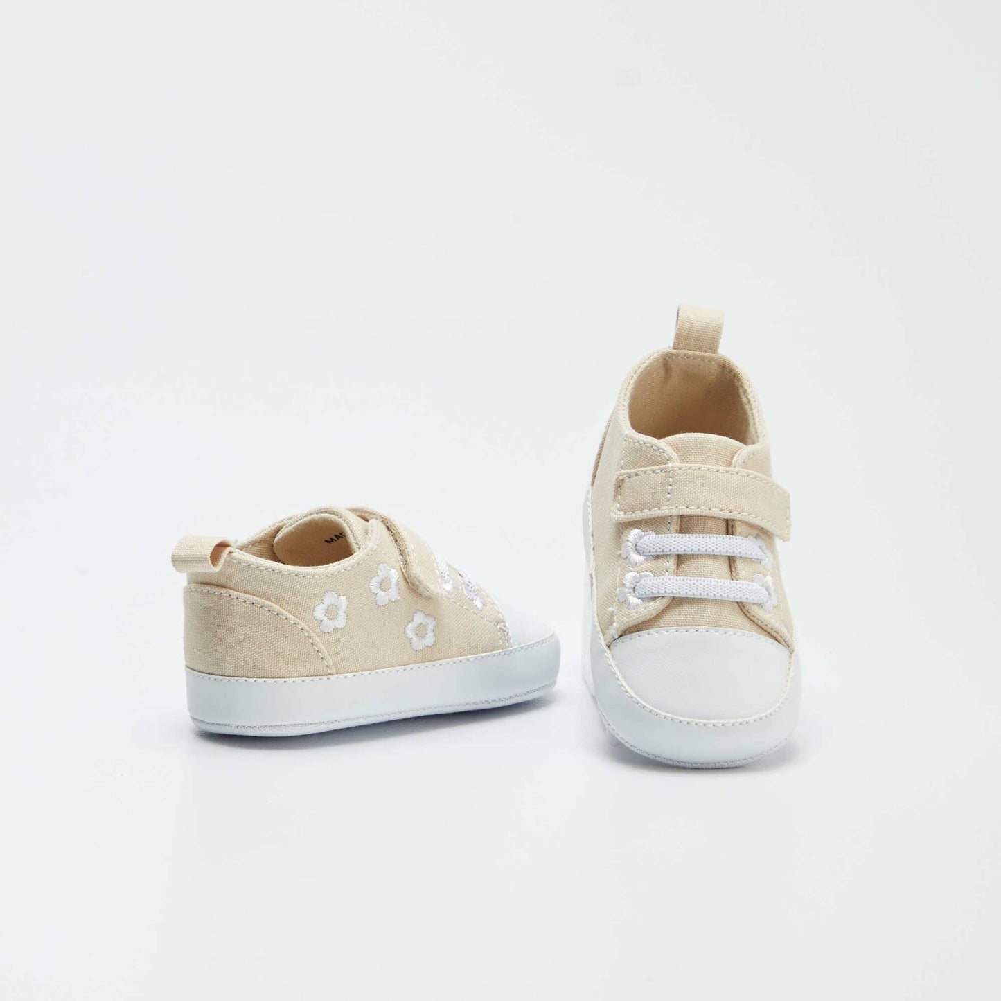 Zapatillas bajas de tela con velcros BEIGE