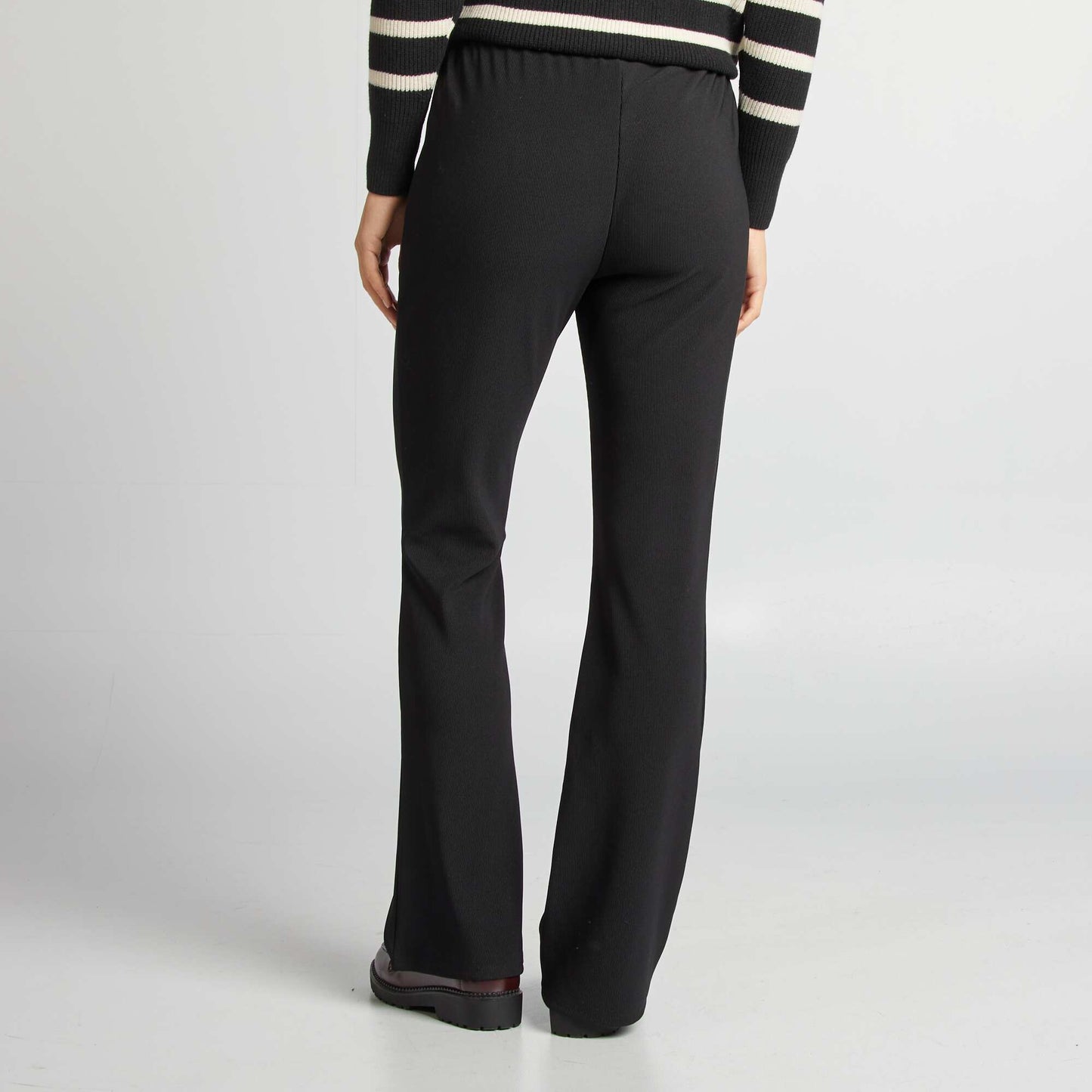 Pantalón flare de maternidad NEGRO