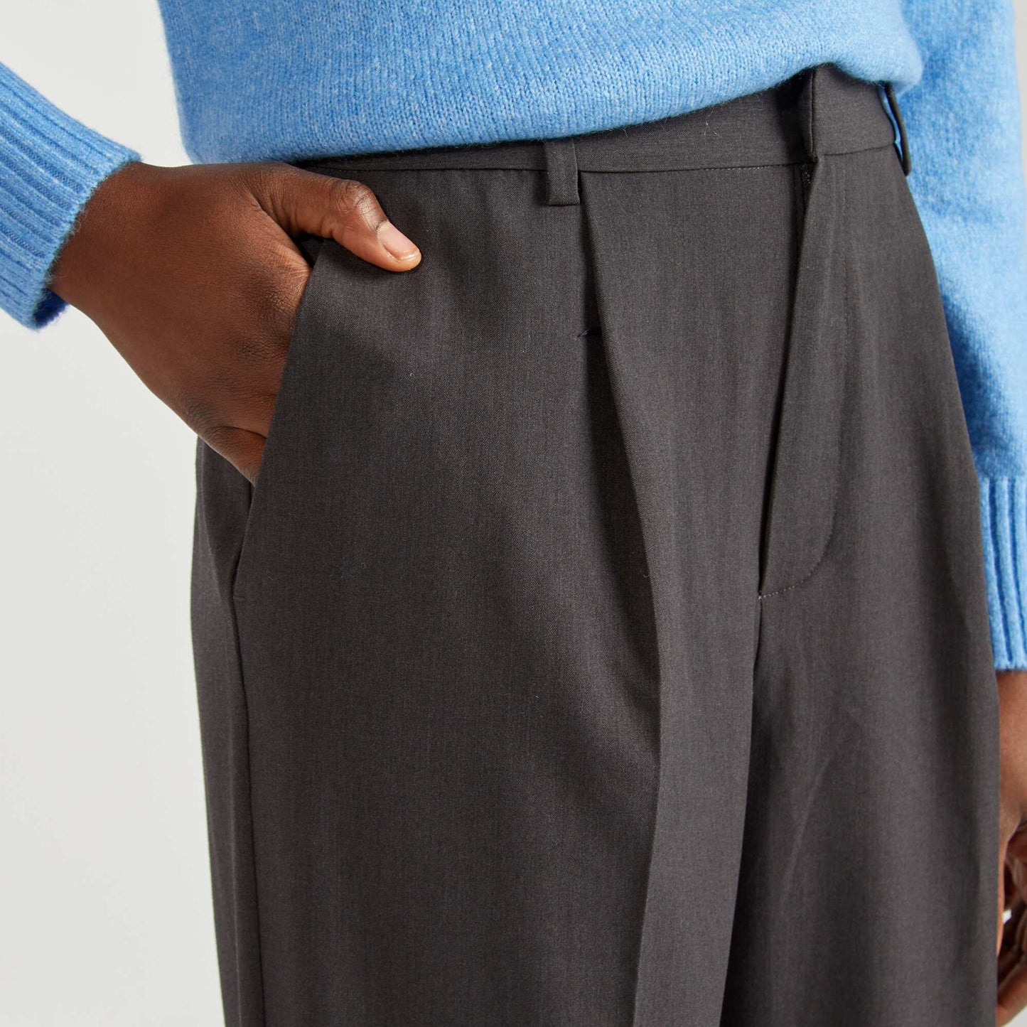 Pantalón sastre GRIS