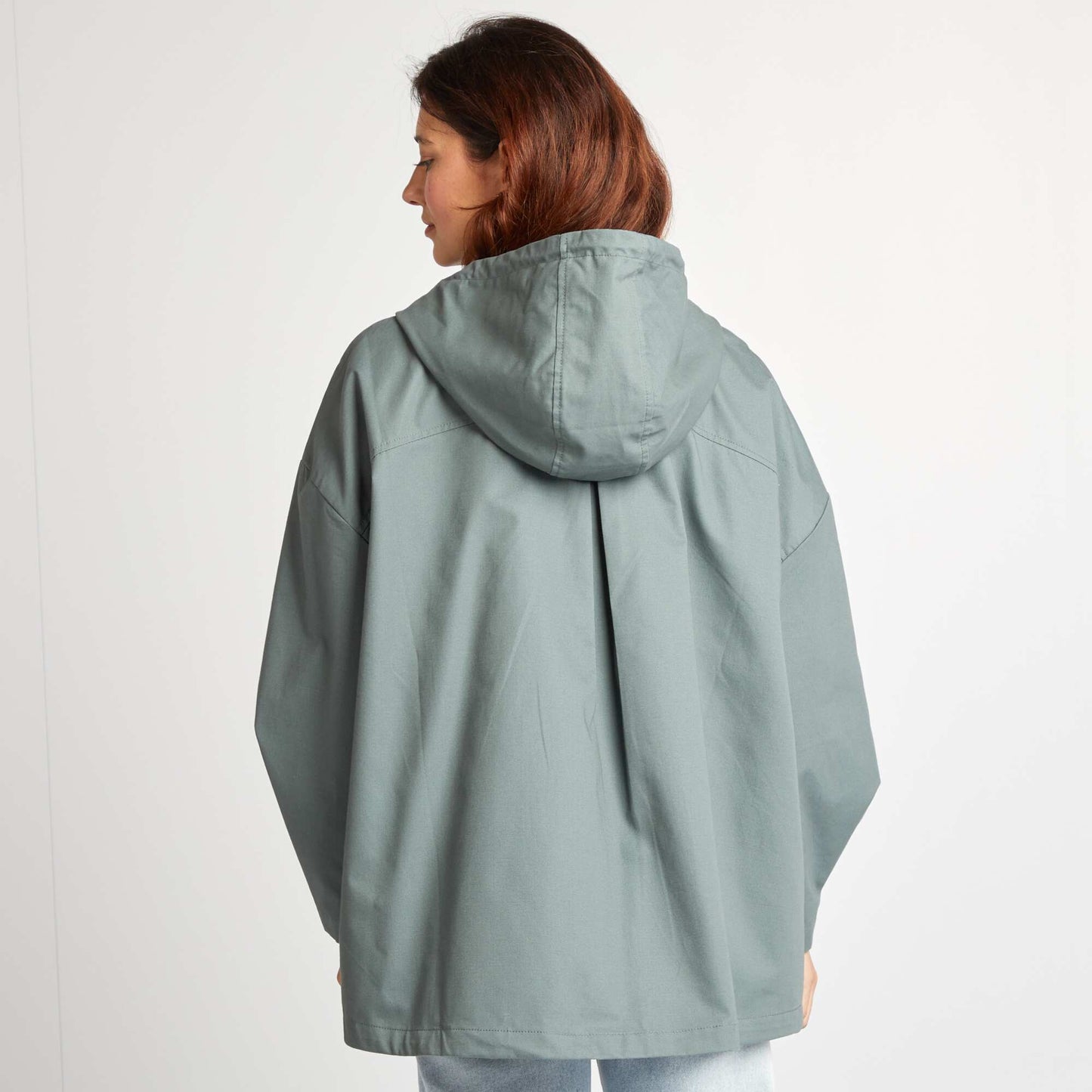Parka impermeable oversize con capucha VERDE