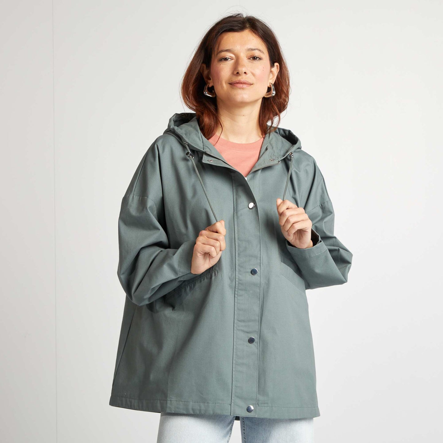 Parka impermeable oversize con capucha VERDE