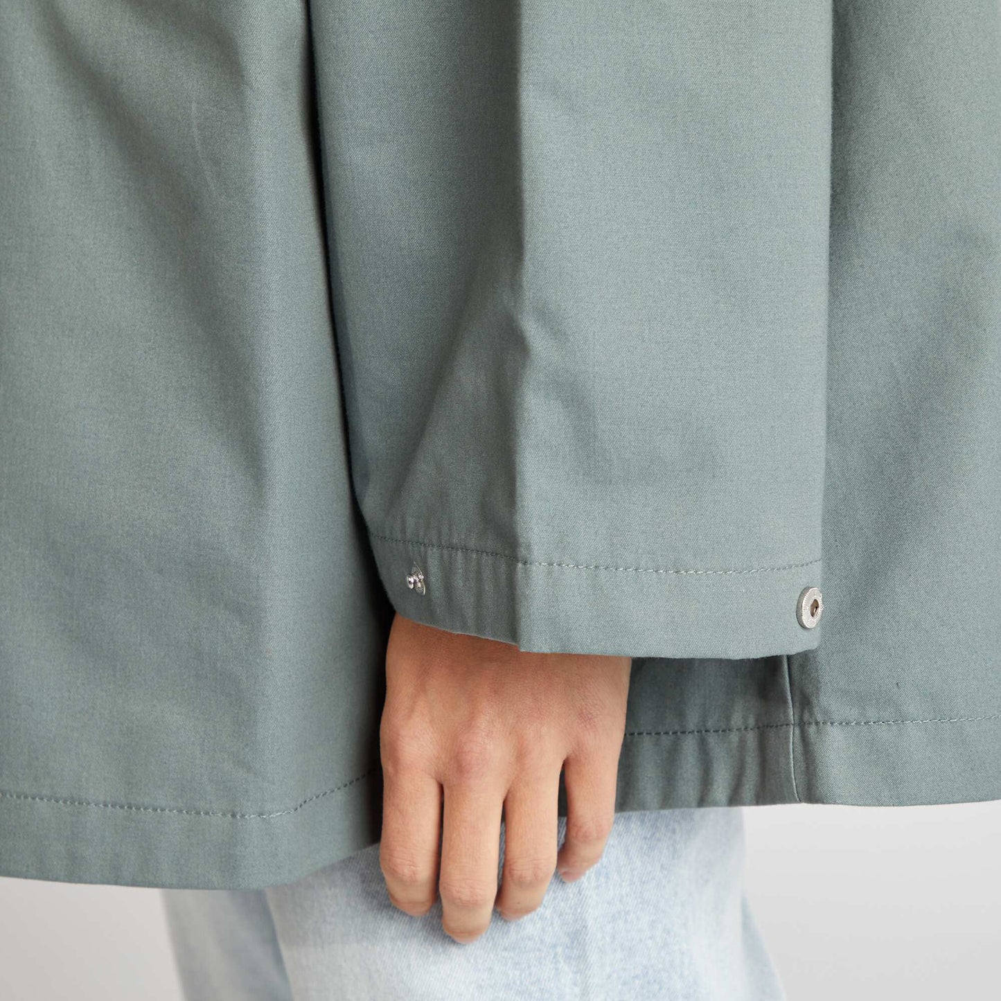 Parka impermeable oversize con capucha VERDE