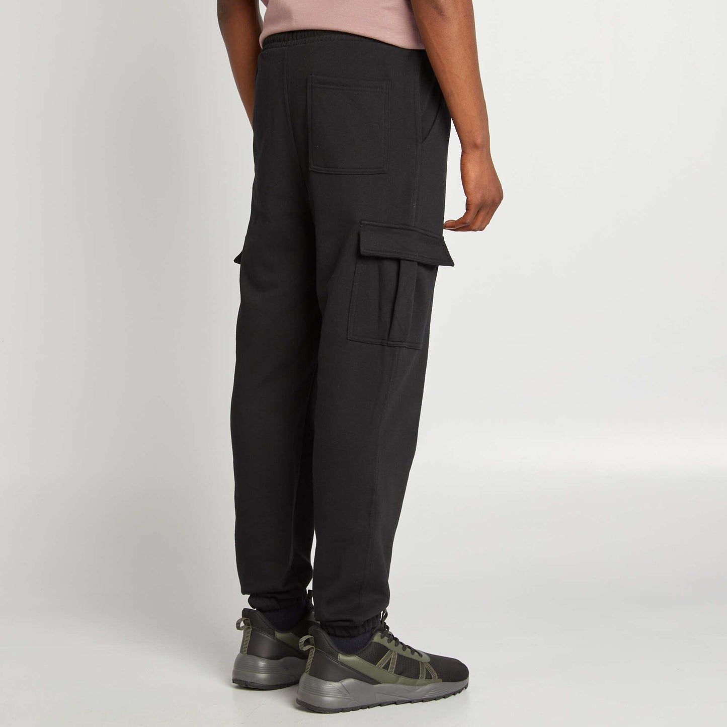 Pantalón de chándal multibolsillos NEGRO