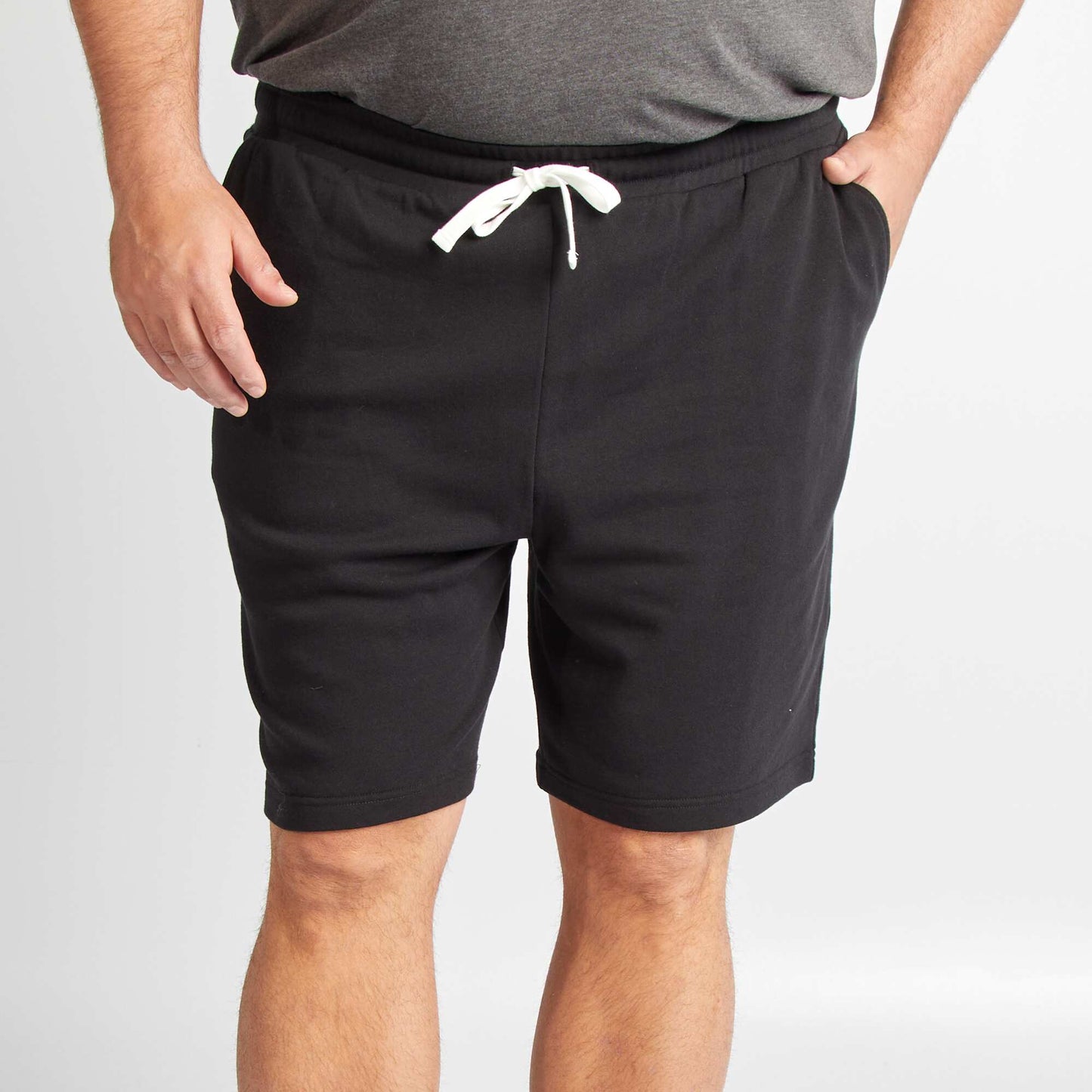 Short de chándal negro