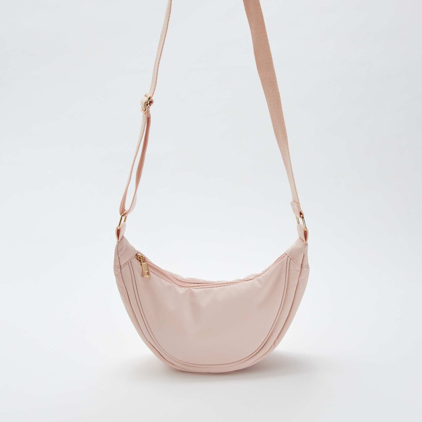Bolso semicircular de nailon ROSA