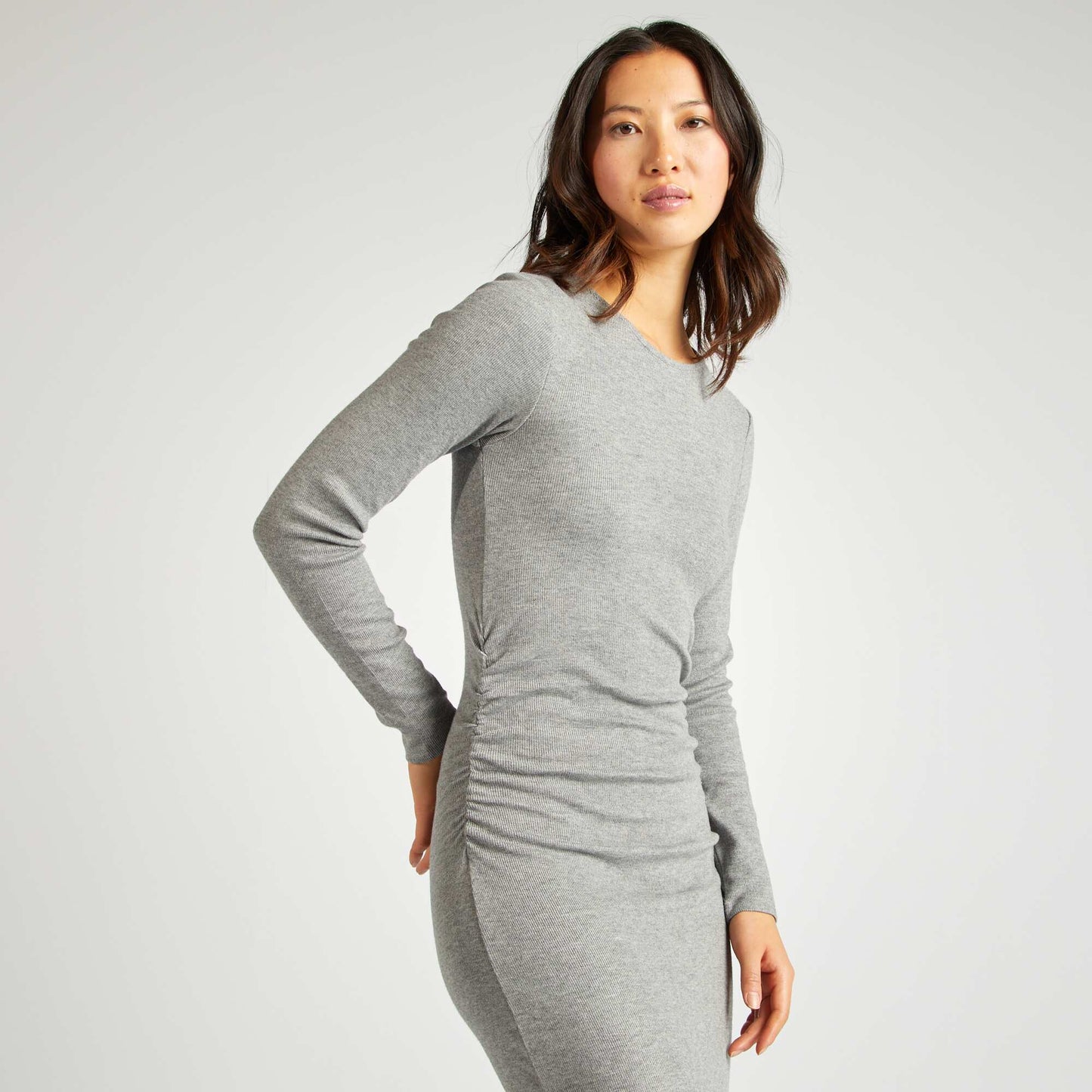 Vestido tipo sweater de punto GRIS