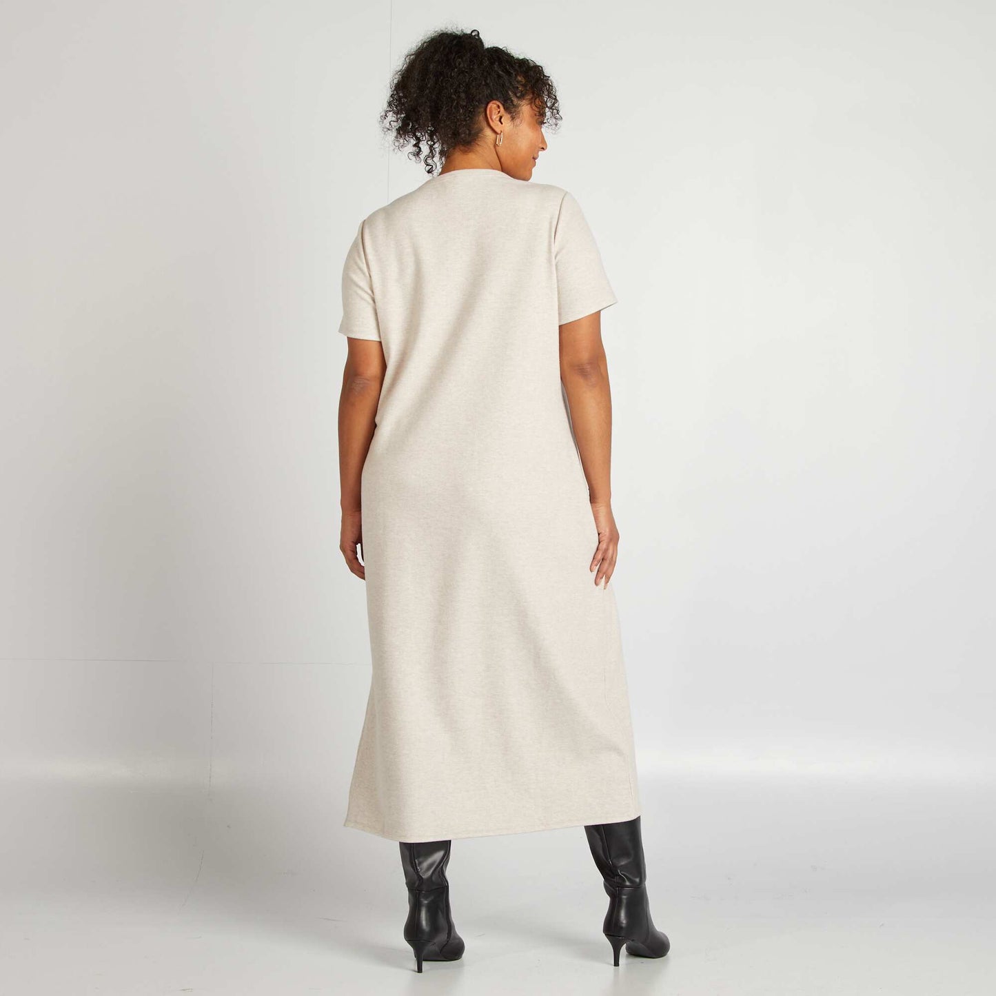 Vestido midi de punto de canalé BEIGE