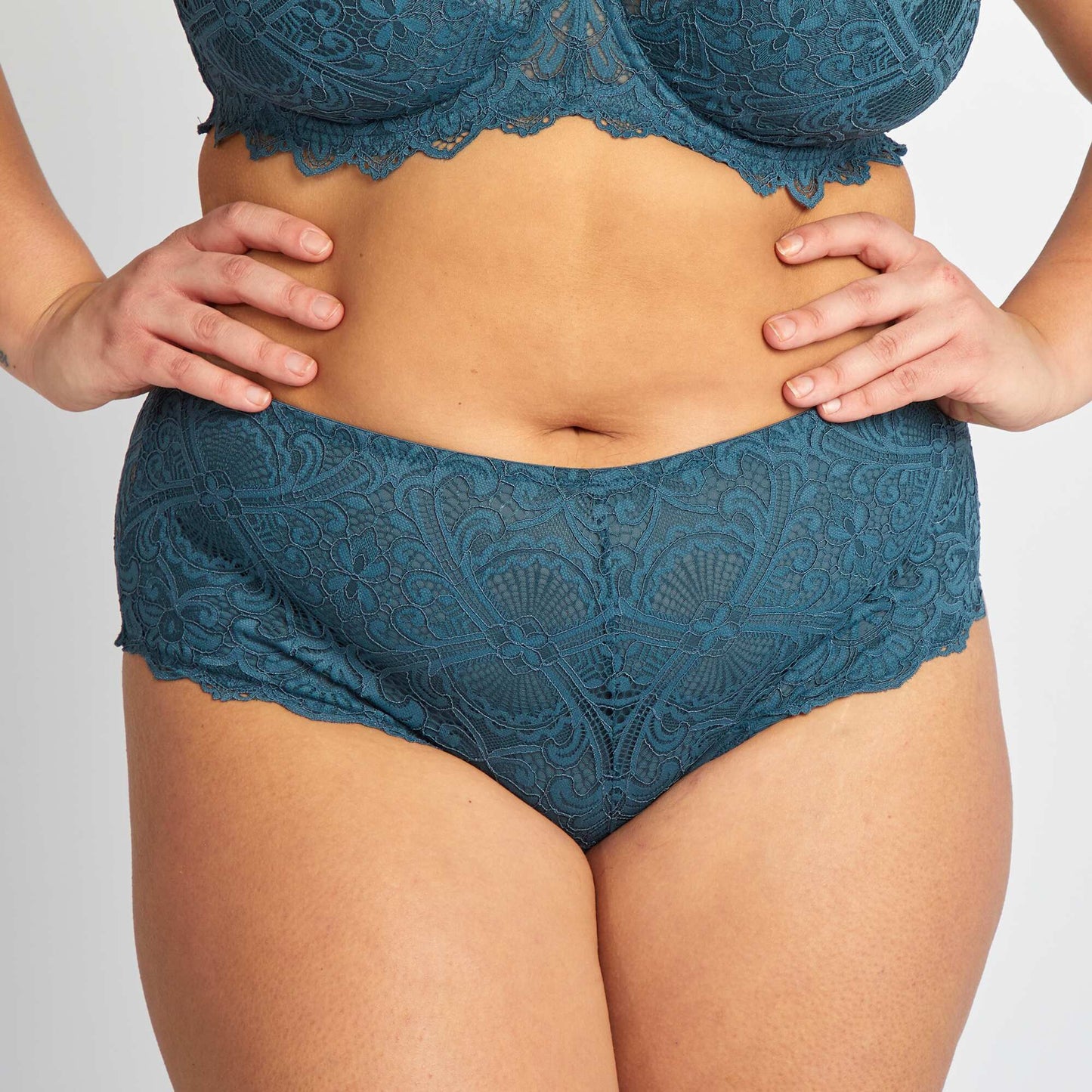 Braguita de encaje y microfibra AZUL