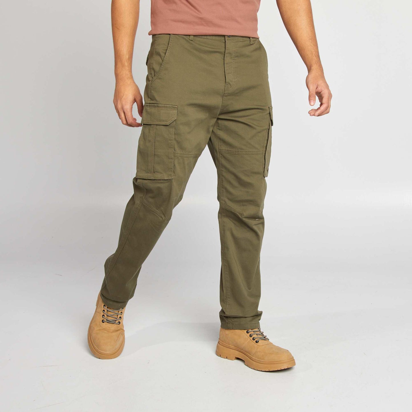 Pantalón multibolsillos de dobby KAKI