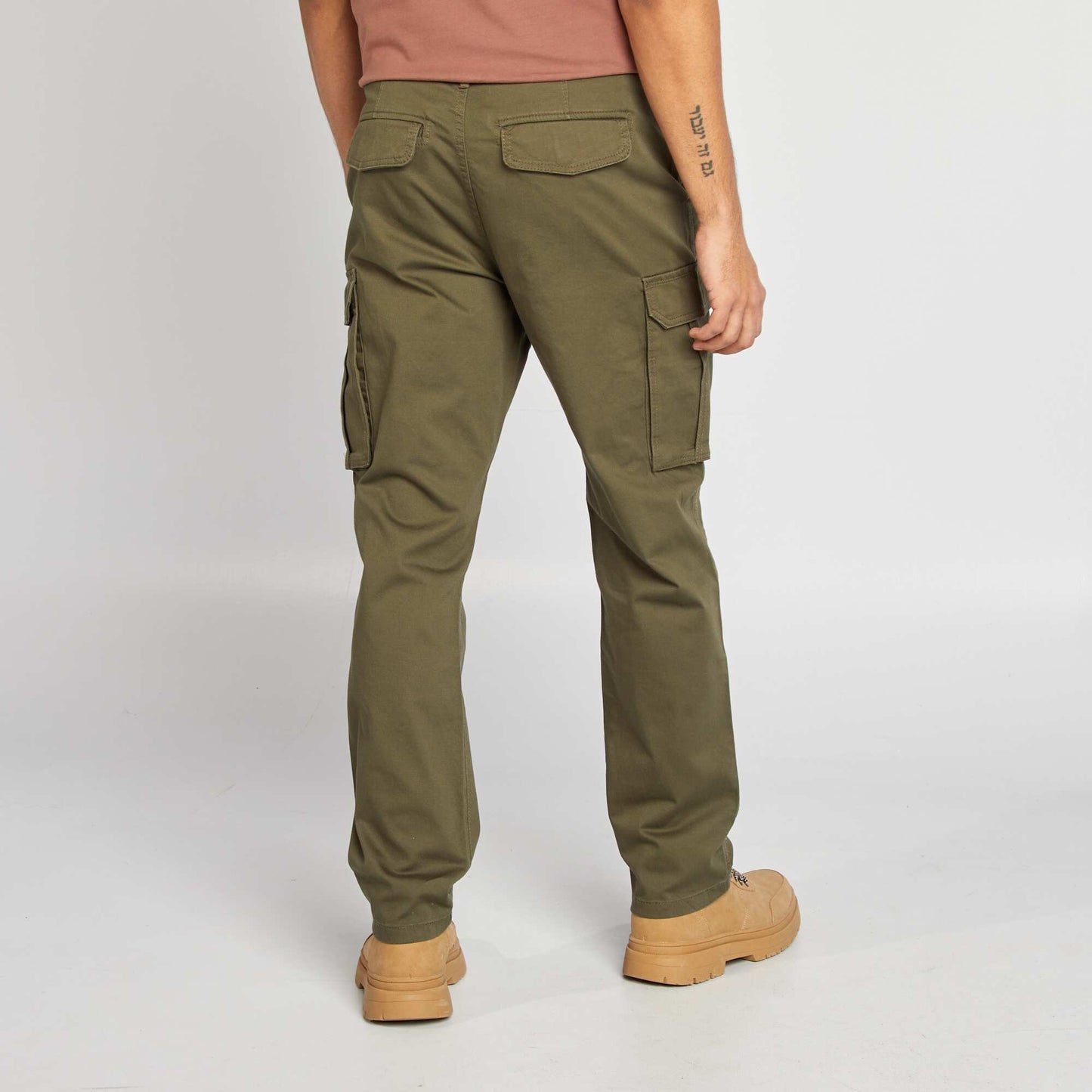 Pantalón multibolsillos de dobby KAKI