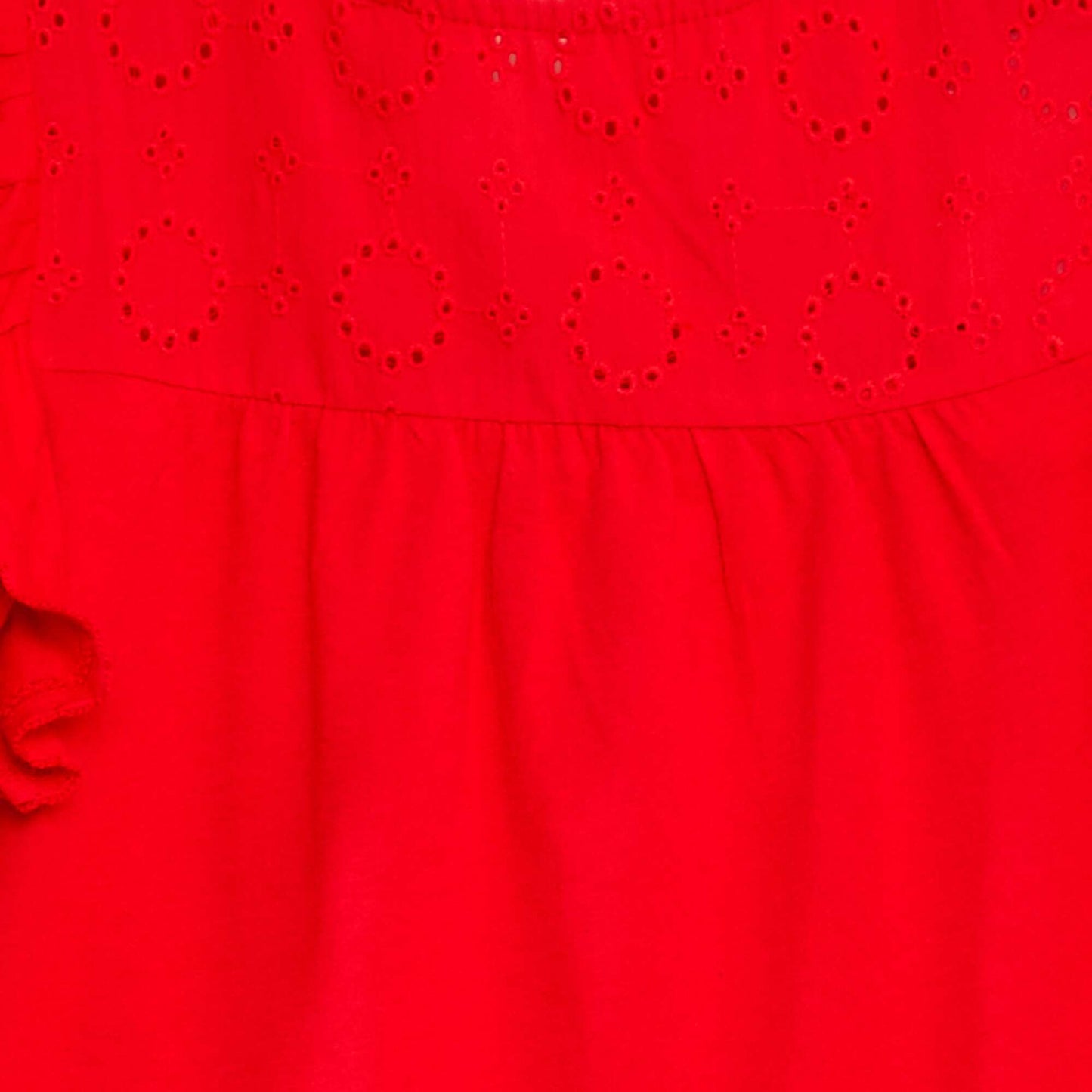 Camiseta con bordado inglés ROJO