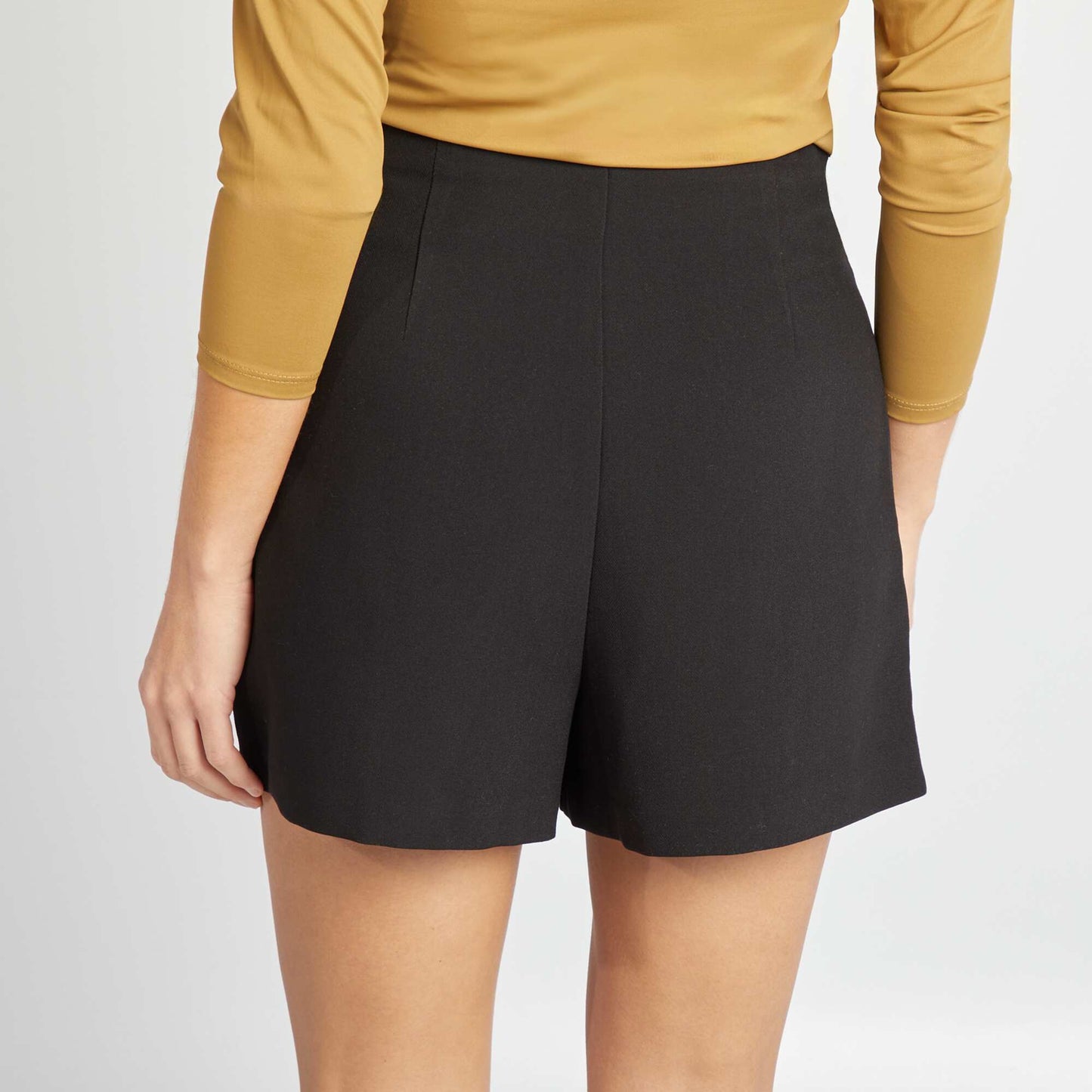 Falda pantalón de tiro alto NEGRO